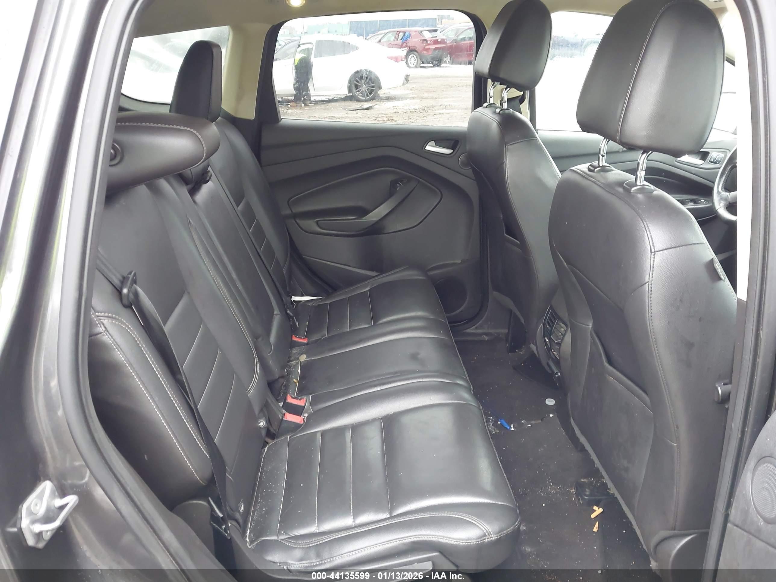 FORD ESCAPE image 8