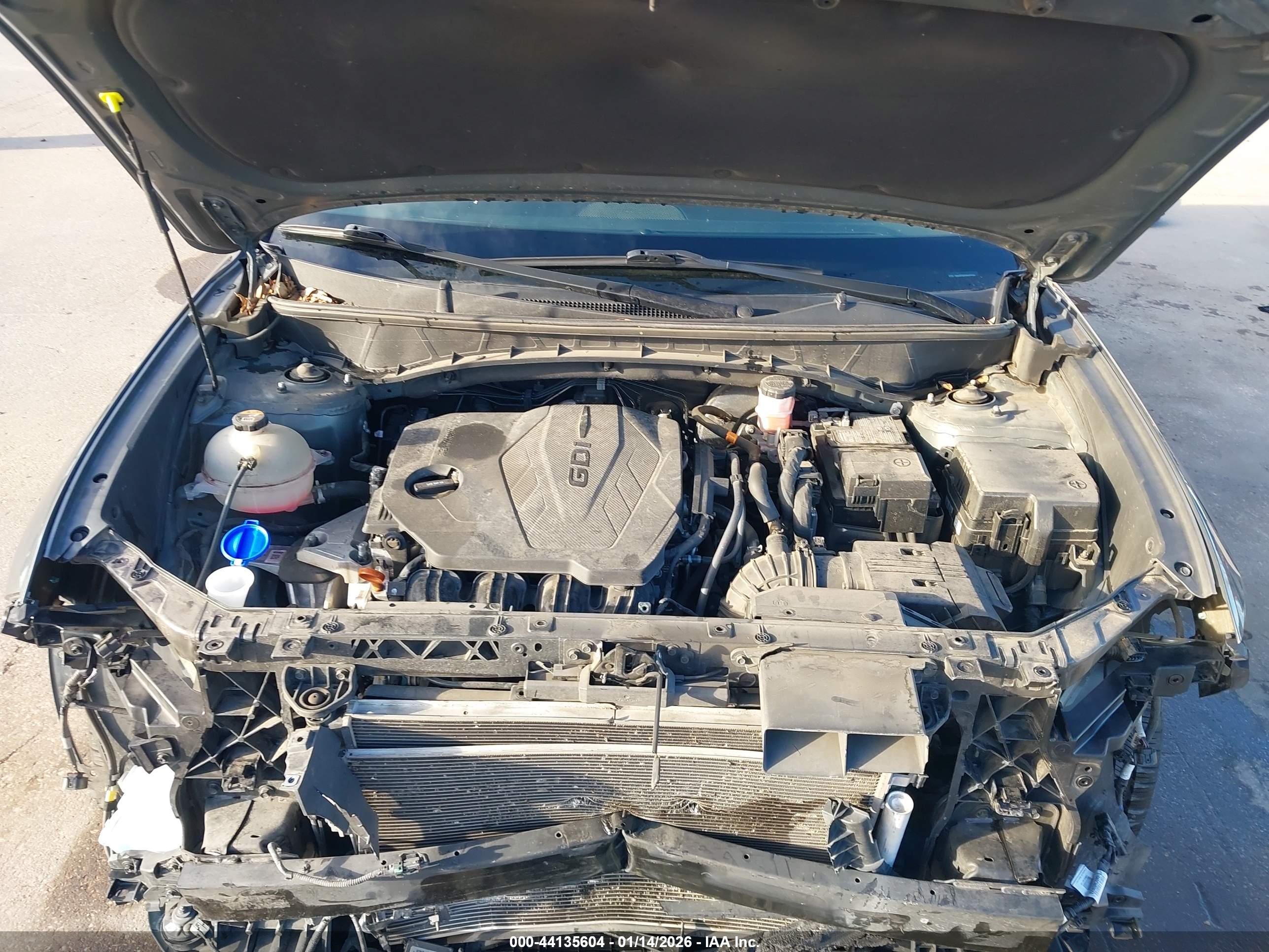 HYUNDAI TUCSON image 10