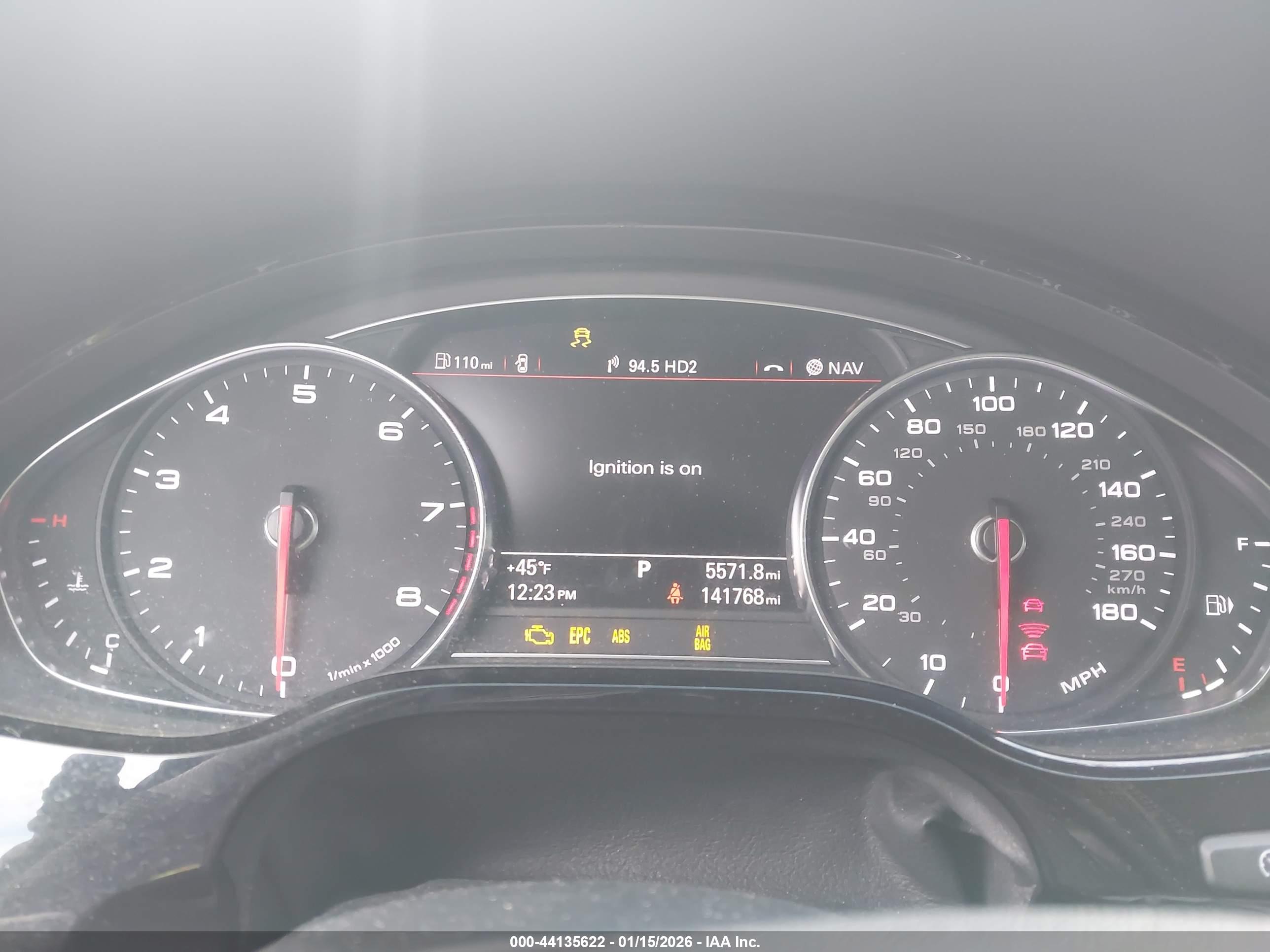 AUDI A8 image 7