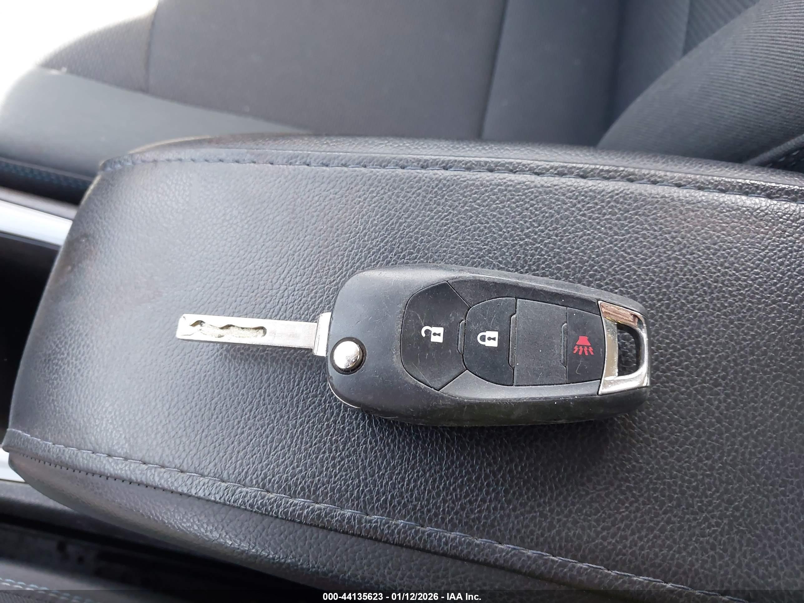 CHEVROLET CRUZE image 11