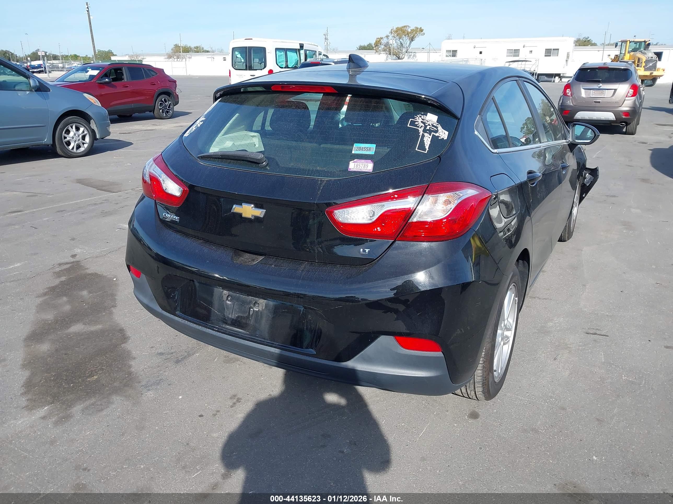 CHEVROLET CRUZE image 4