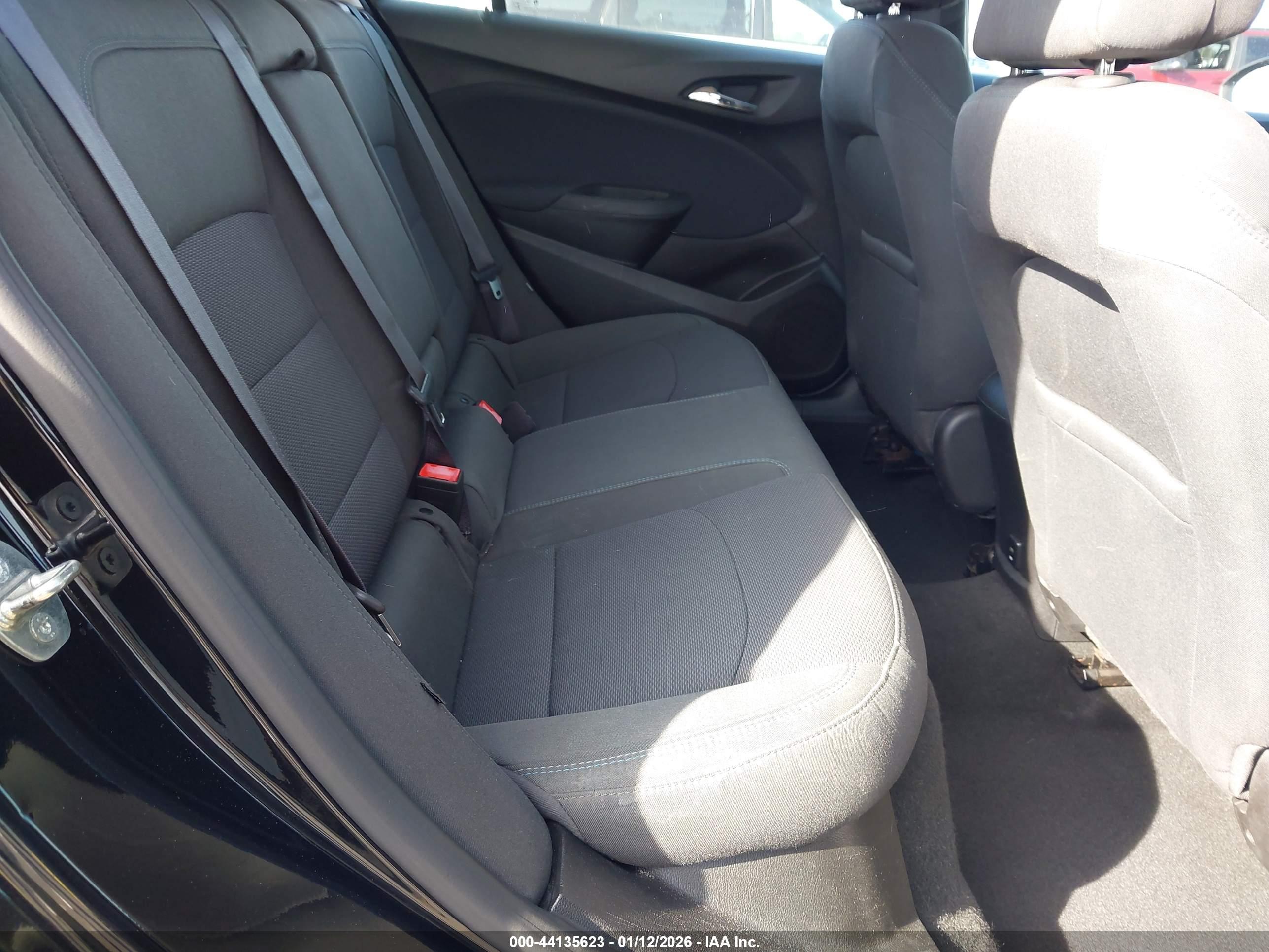 CHEVROLET CRUZE image 8