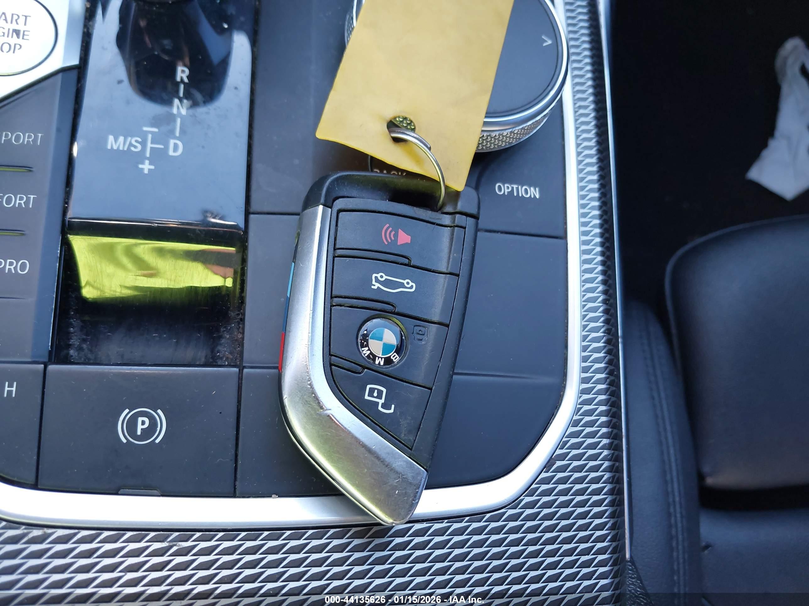 BMW 3 image 11