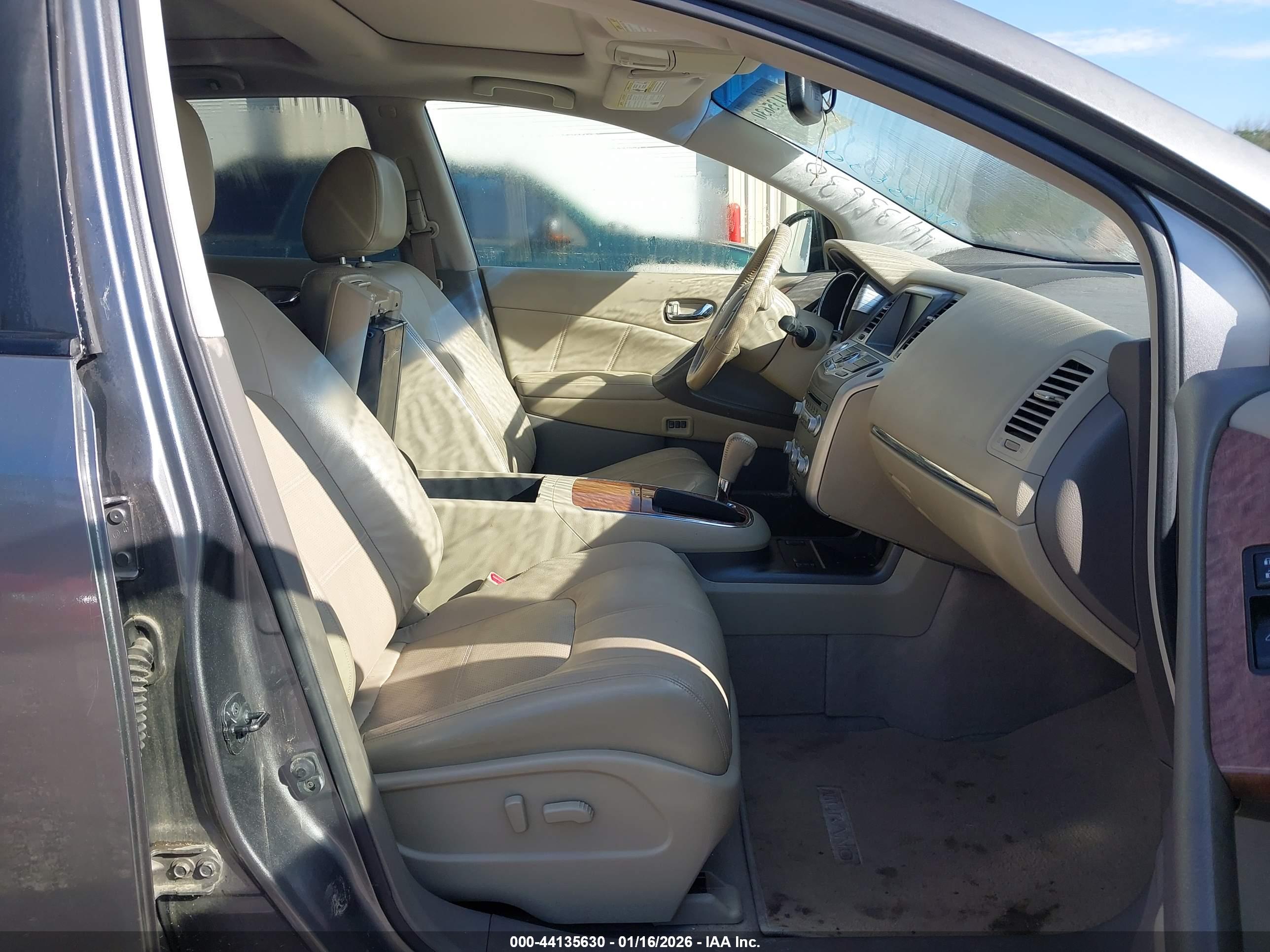 NISSAN MURANO image 5