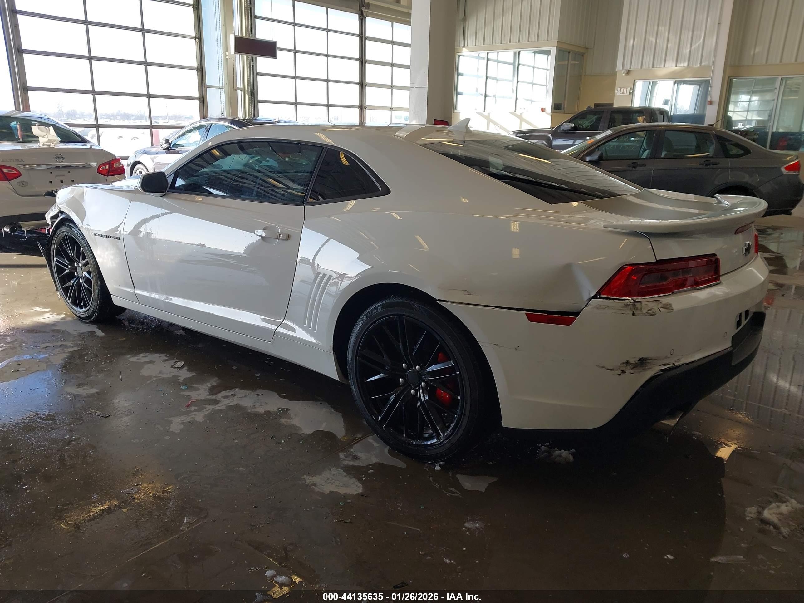 CHEVROLET CAMARO image 3
