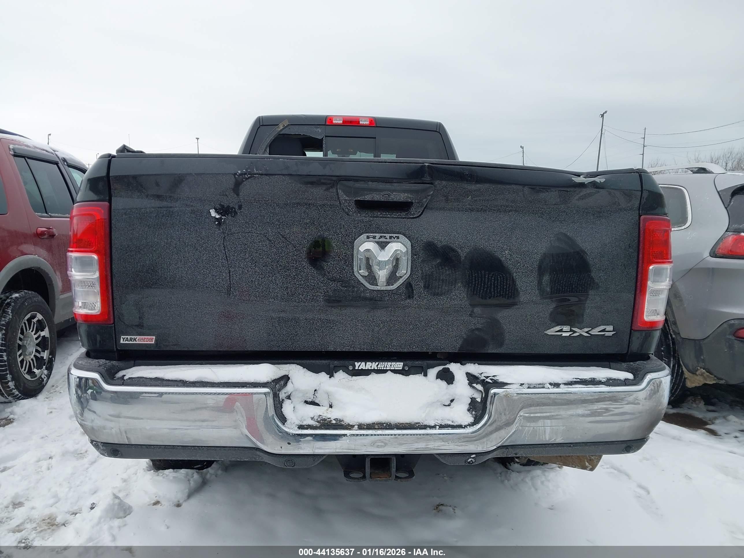 RAM 3500 image 8