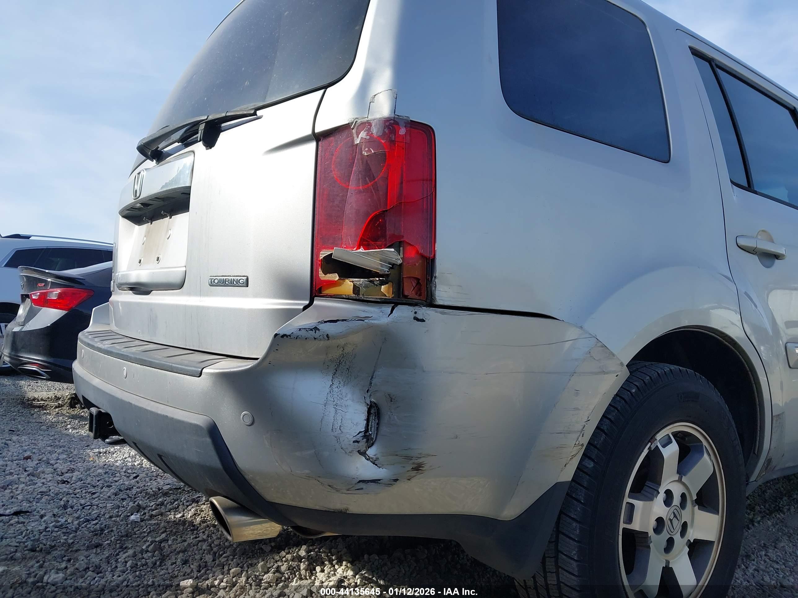 HONDA PILOT image 6