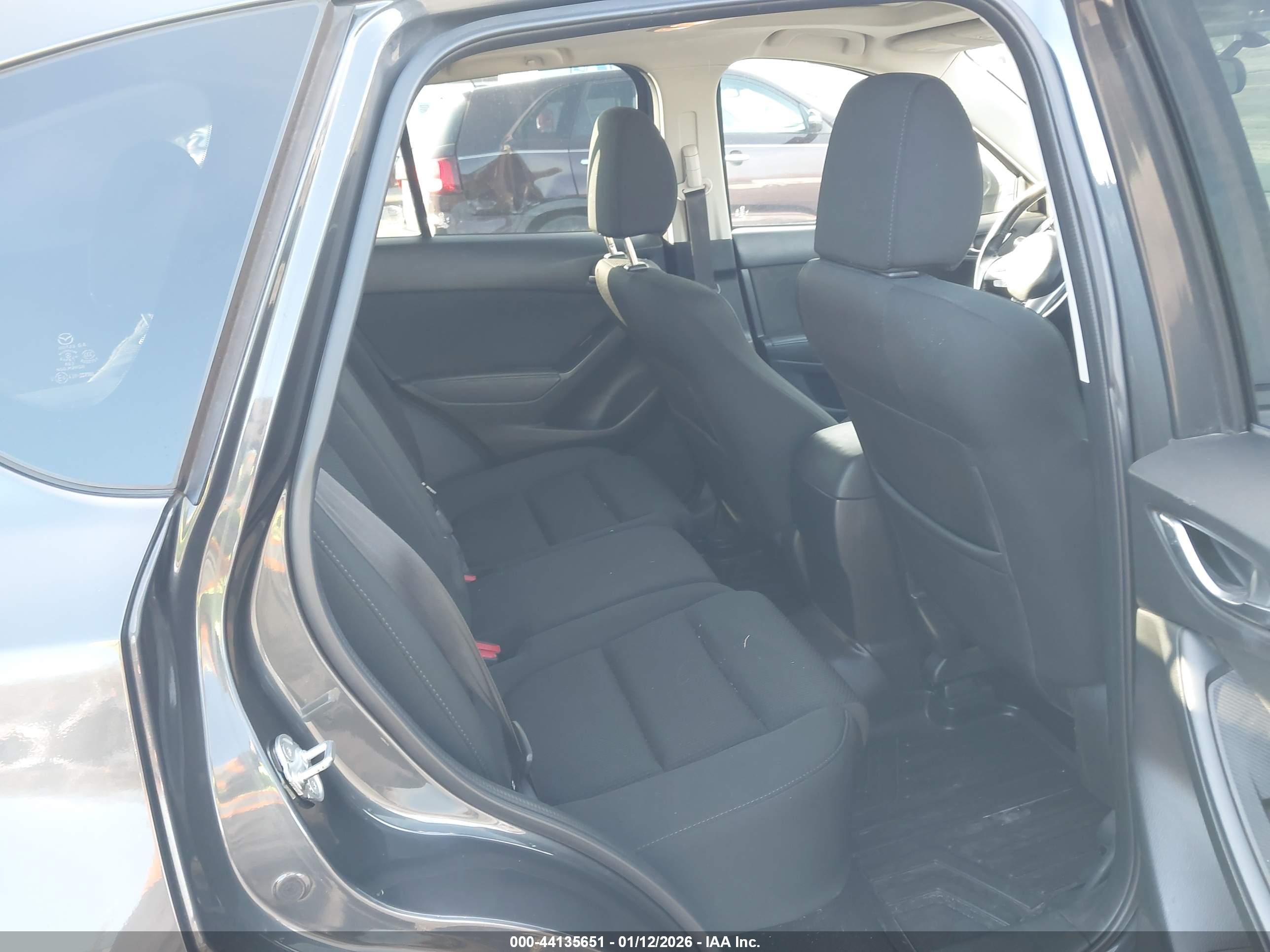 MAZDA CX-5 image 8
