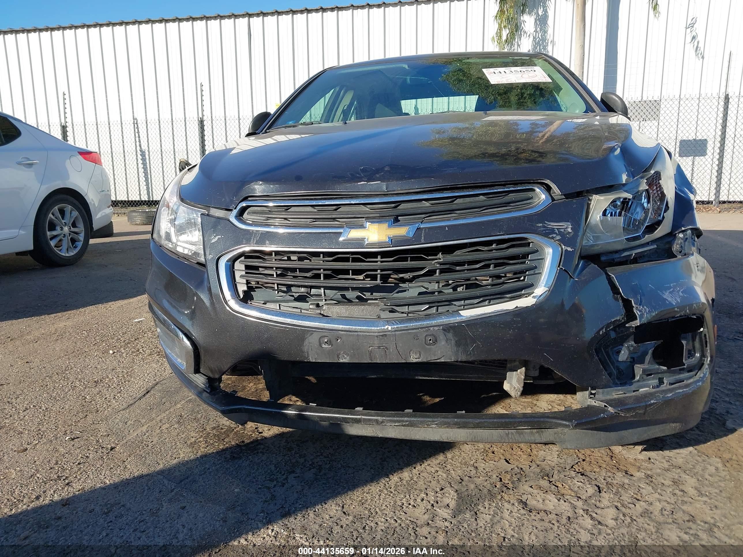 CHEVROLET CRUZE image 6