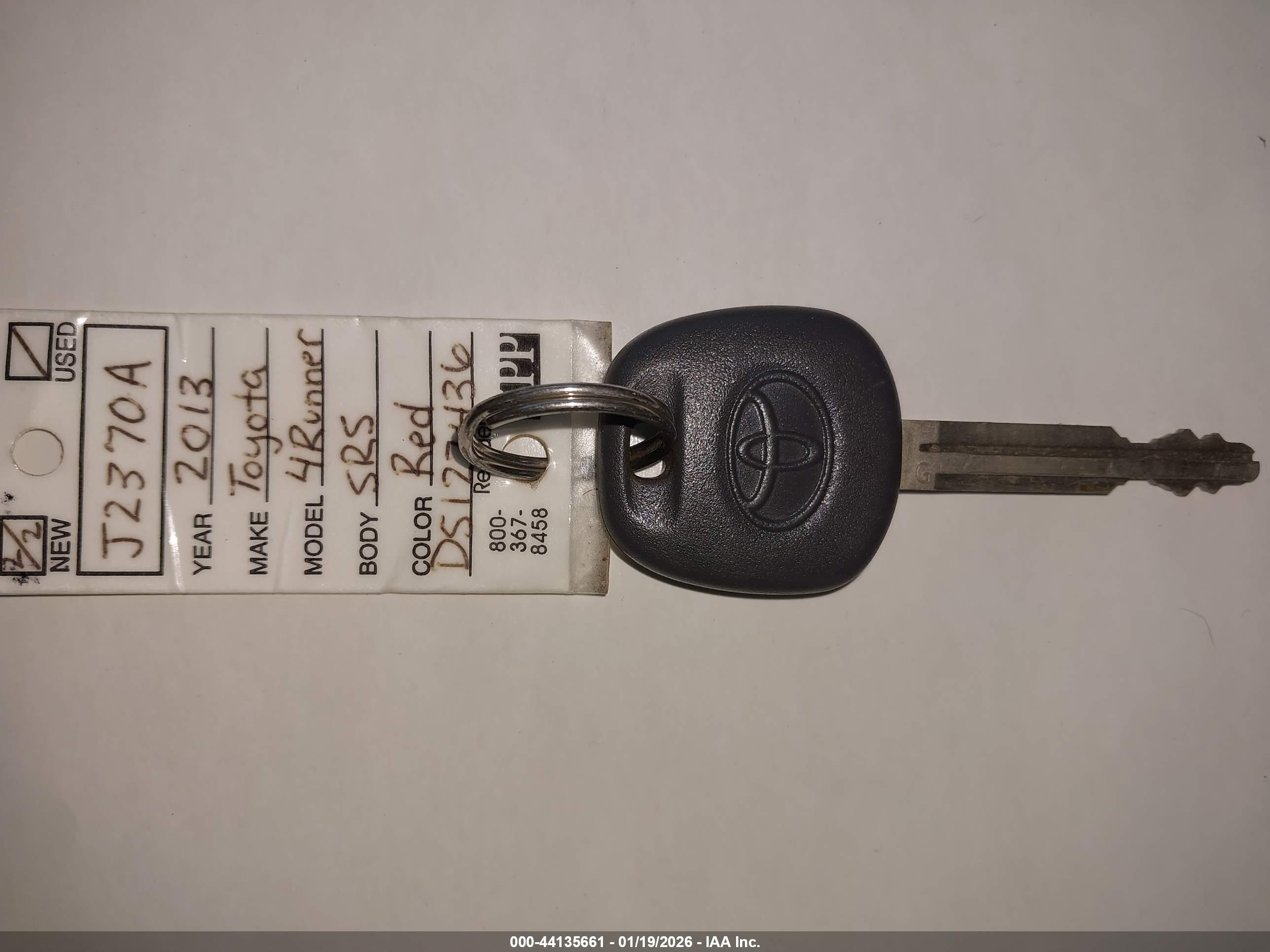 TOYOTA 4RUNNER image 11