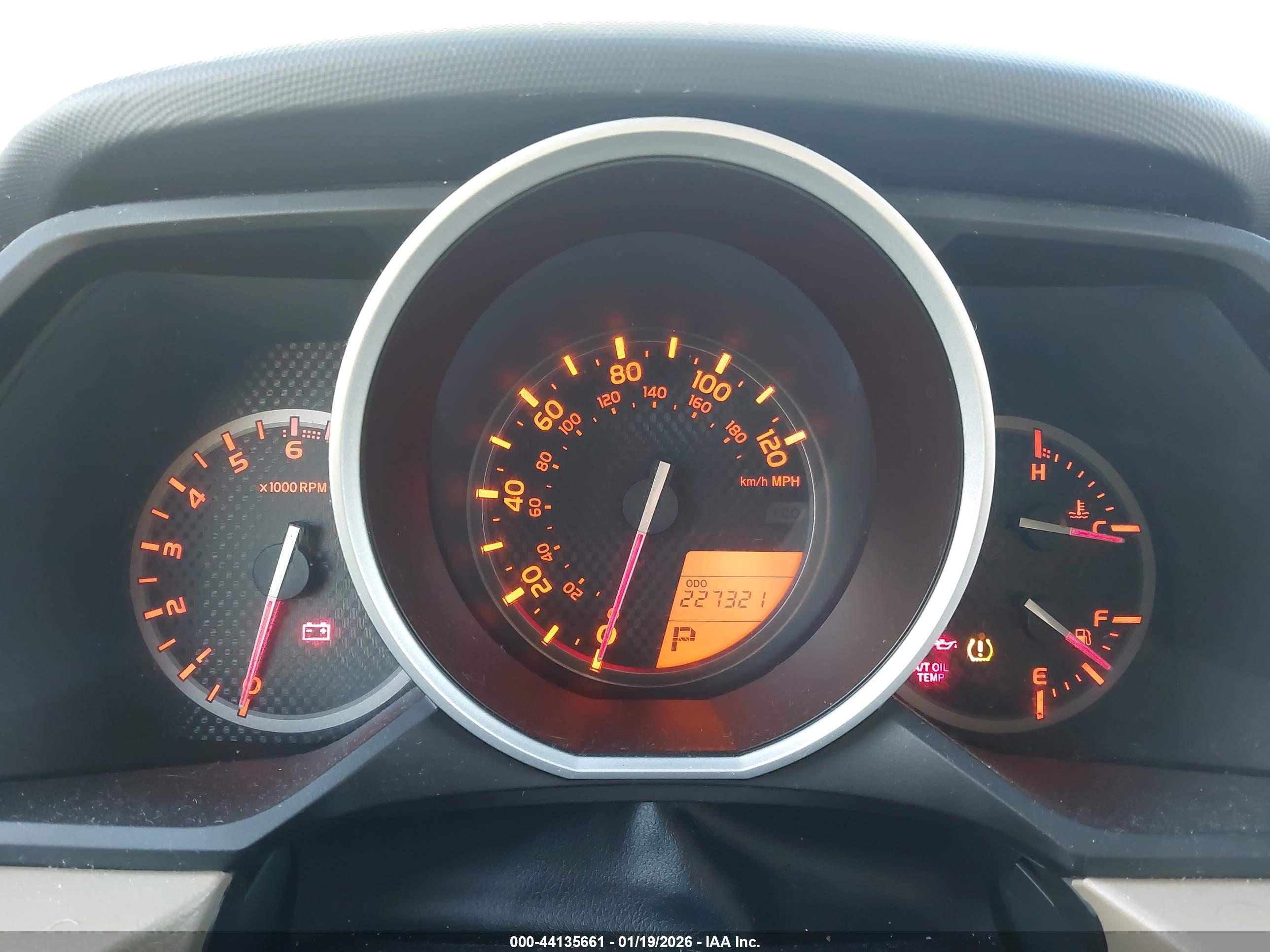 TOYOTA 4RUNNER image 7