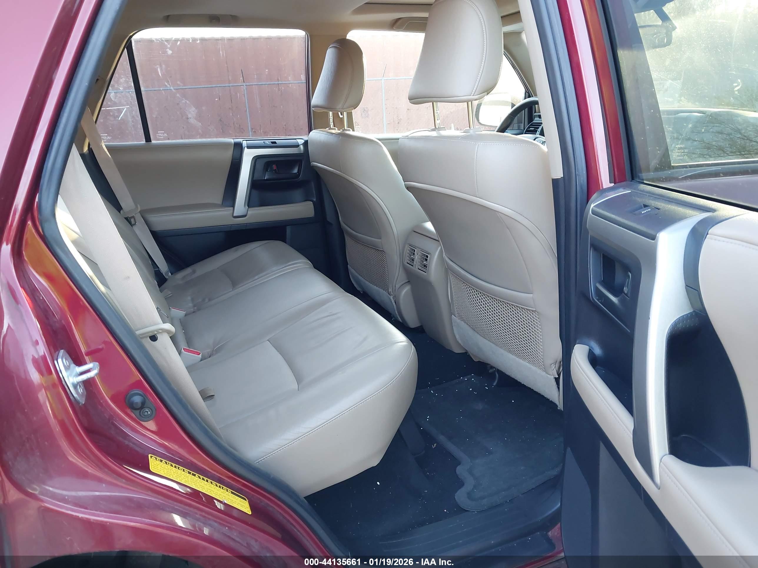 TOYOTA 4RUNNER image 8