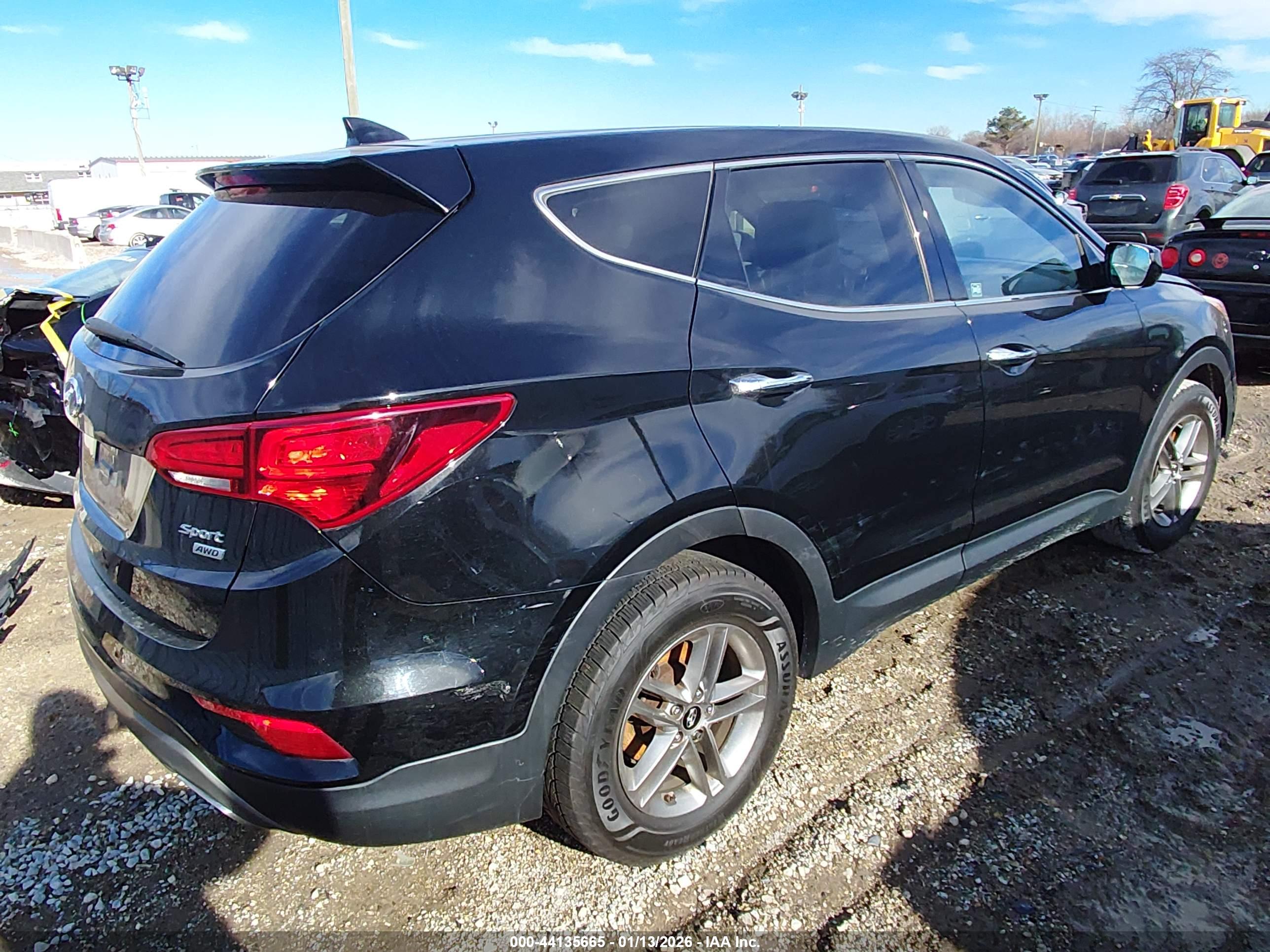 HYUNDAI SANTA image 4