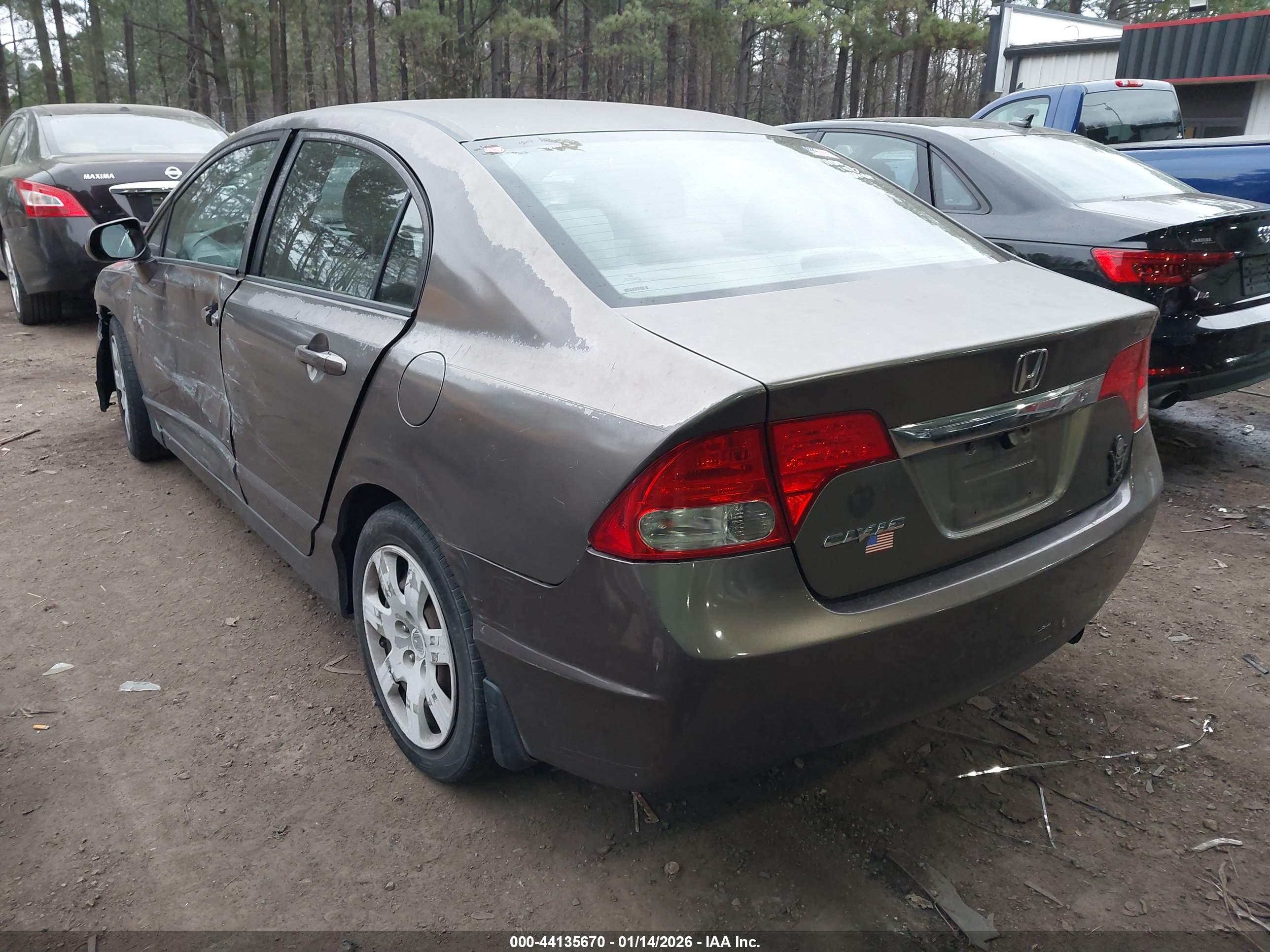 HONDA CIVIC image 3