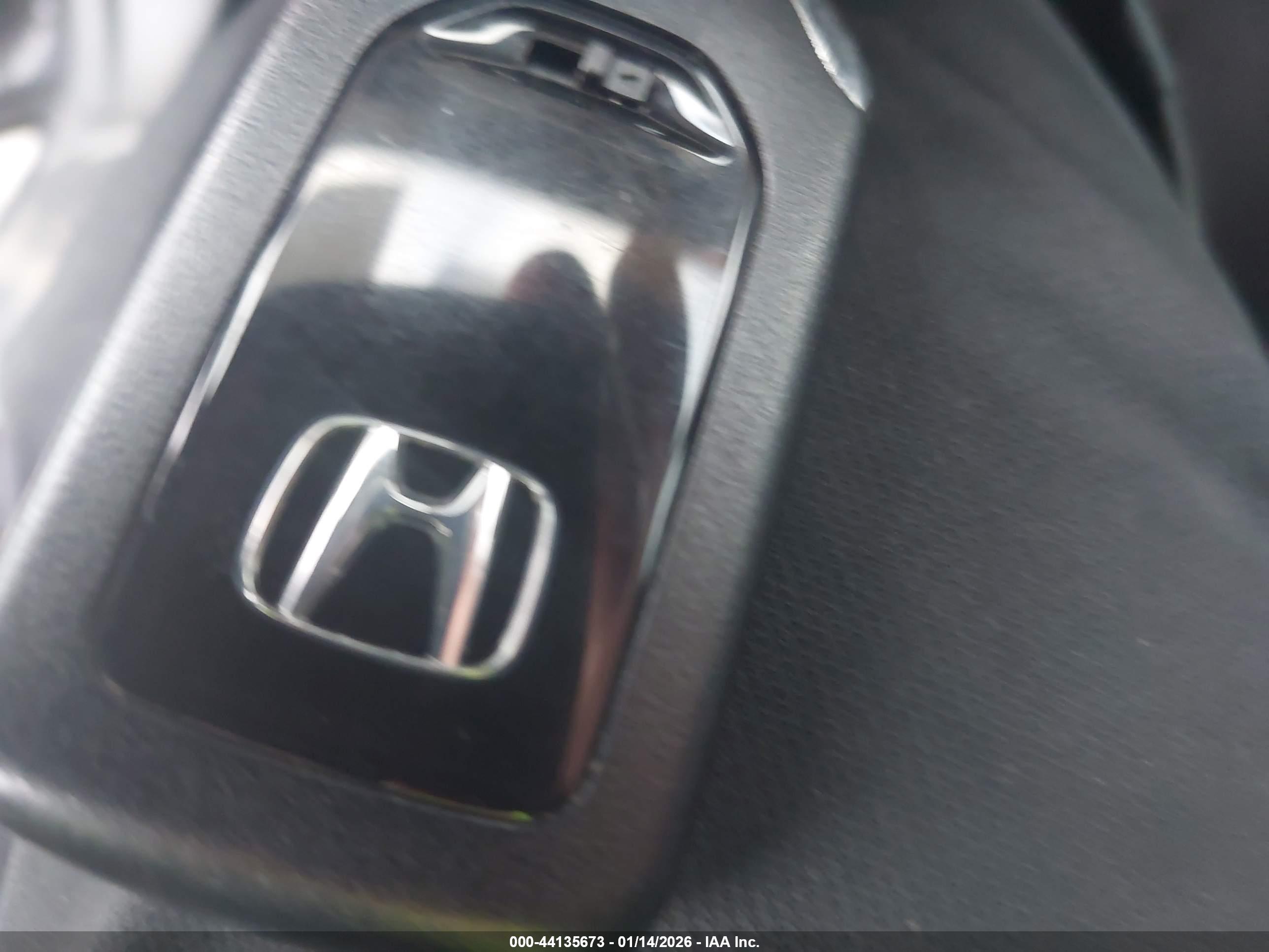 HONDA ACCORD image 11