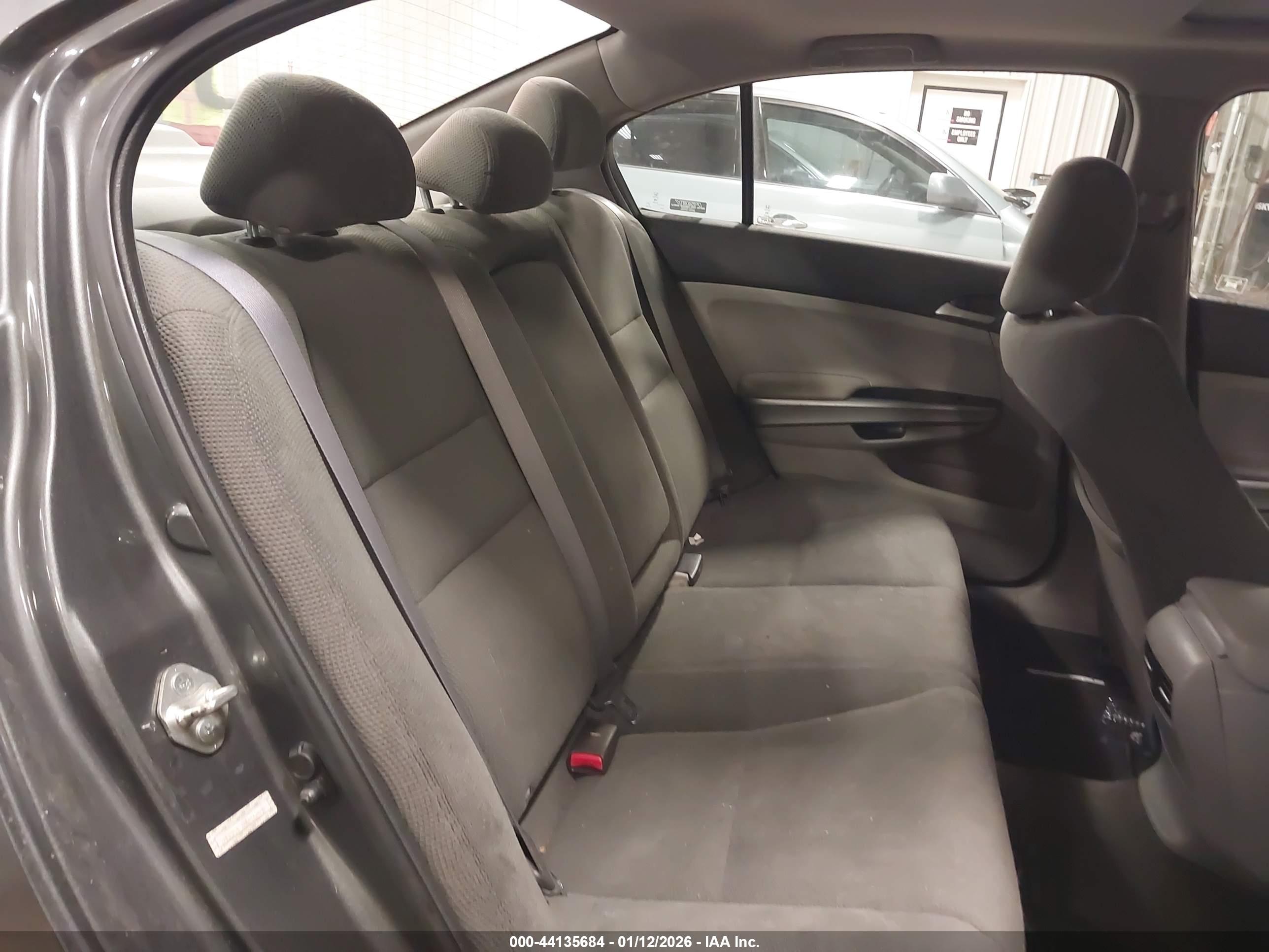 HONDA ACCORD image 8