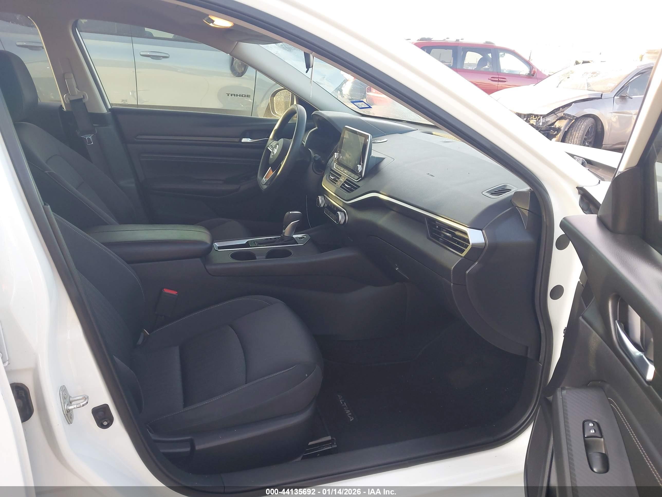 NISSAN ALTIMA image 5