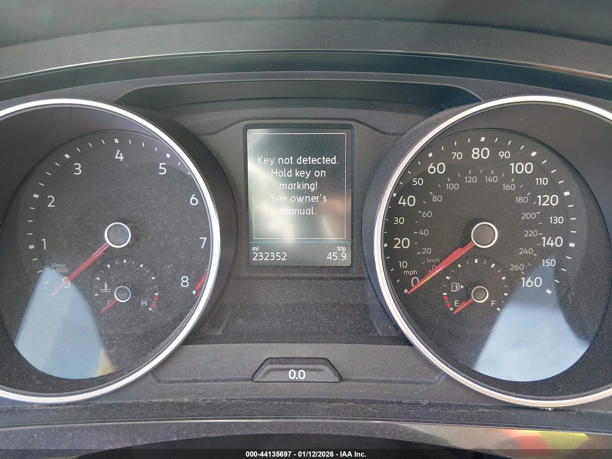 VOLKSWAGEN TIGUAN image 7