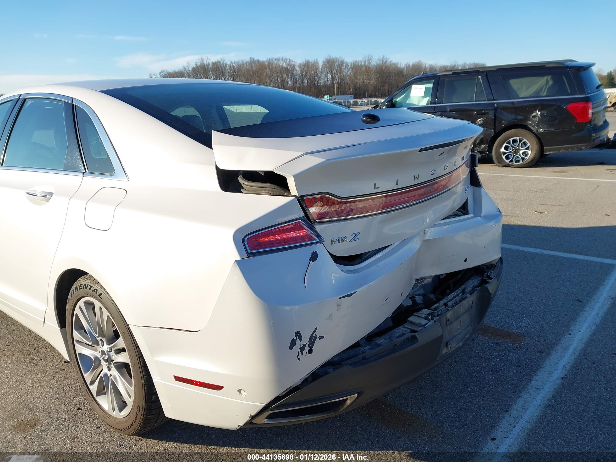 LINCOLN MKZ image 6