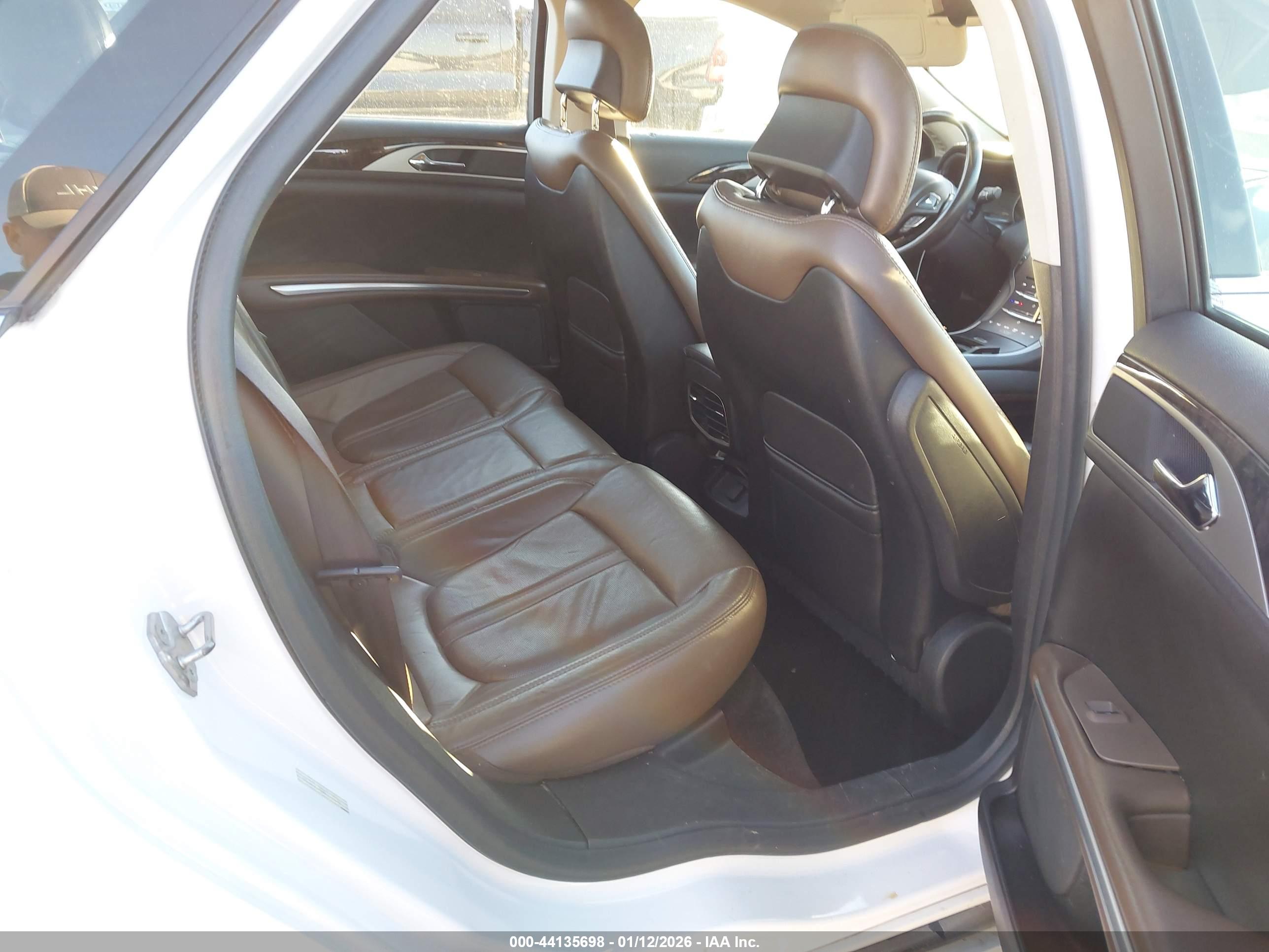 LINCOLN MKZ image 8