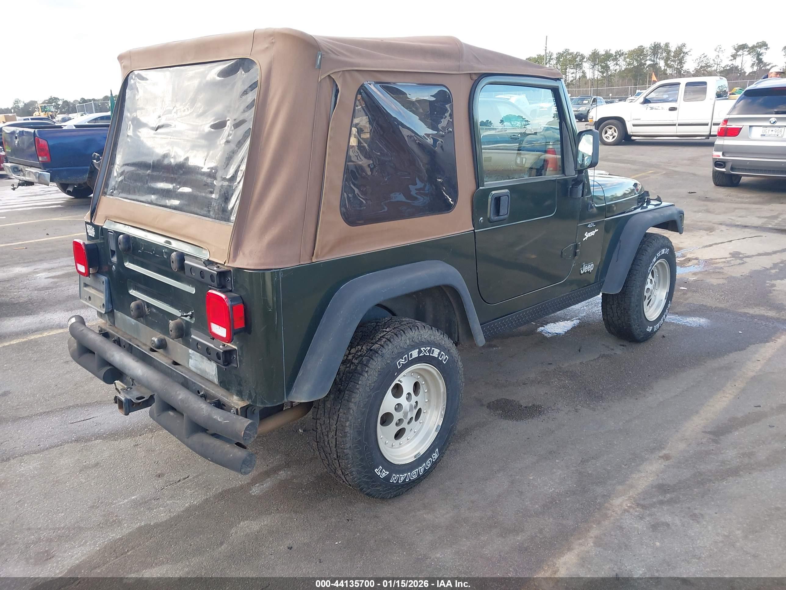 JEEP WRANGLER image 4