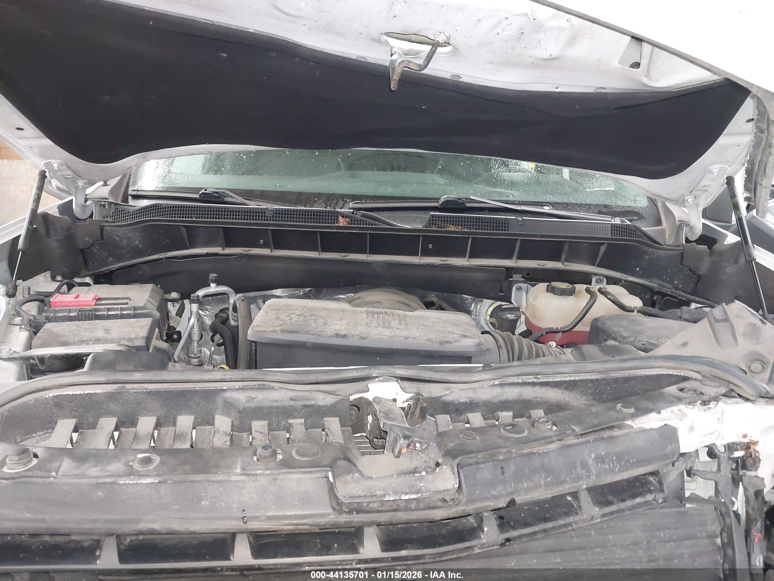 CHEVROLET SILVERADO image 10