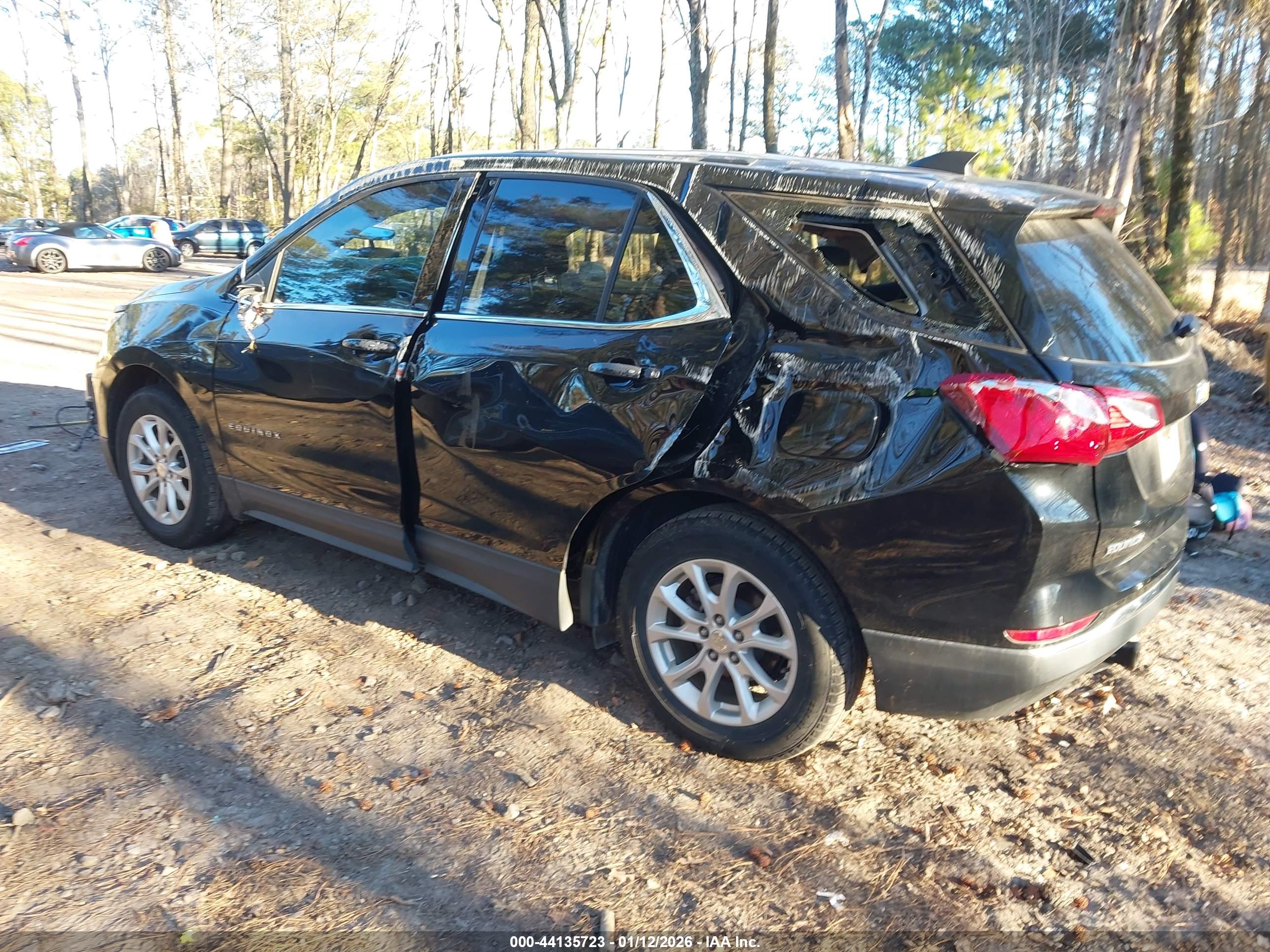 CHEVROLET EQUINOX image 3