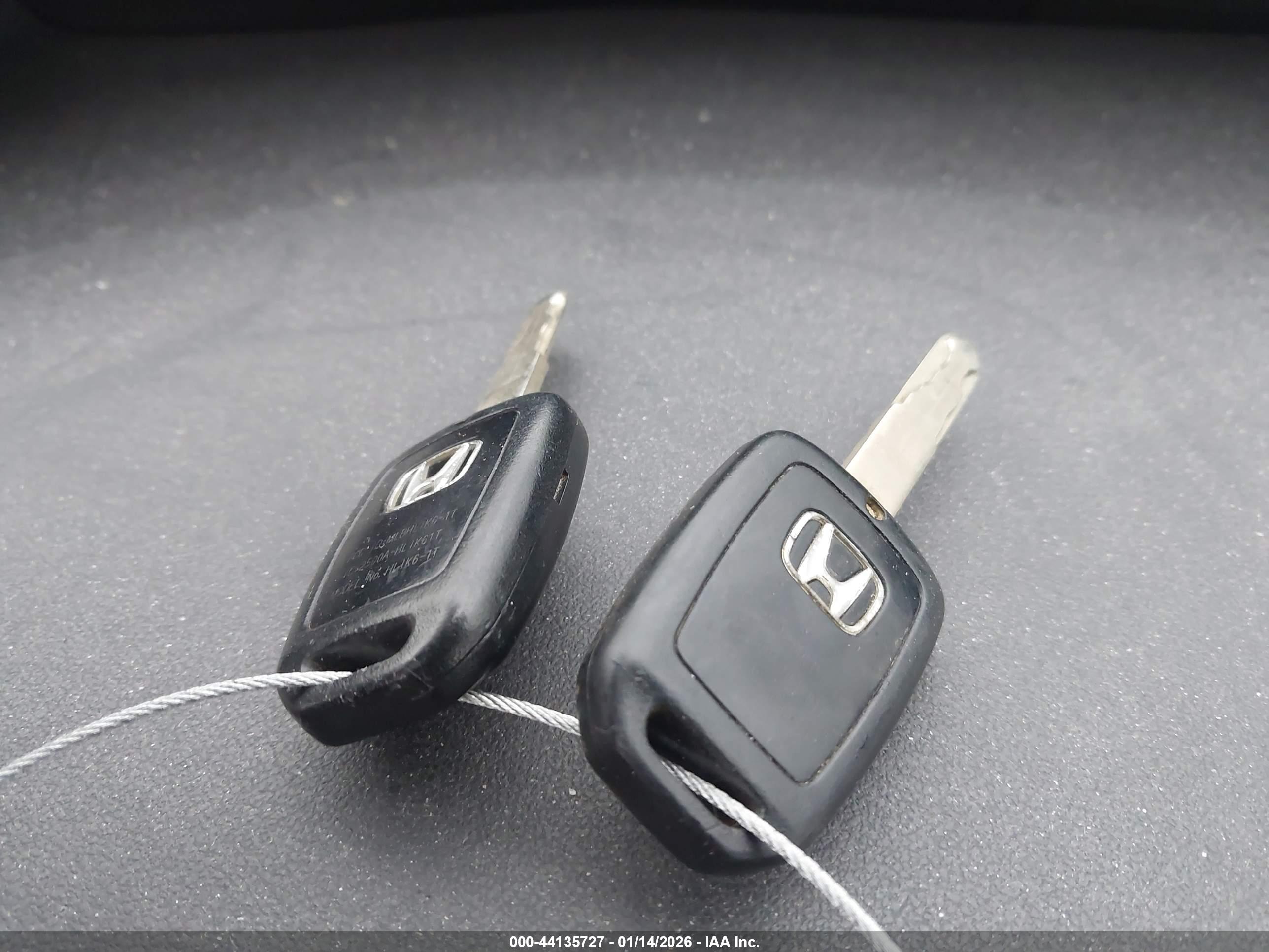 HONDA CIVIC image 11