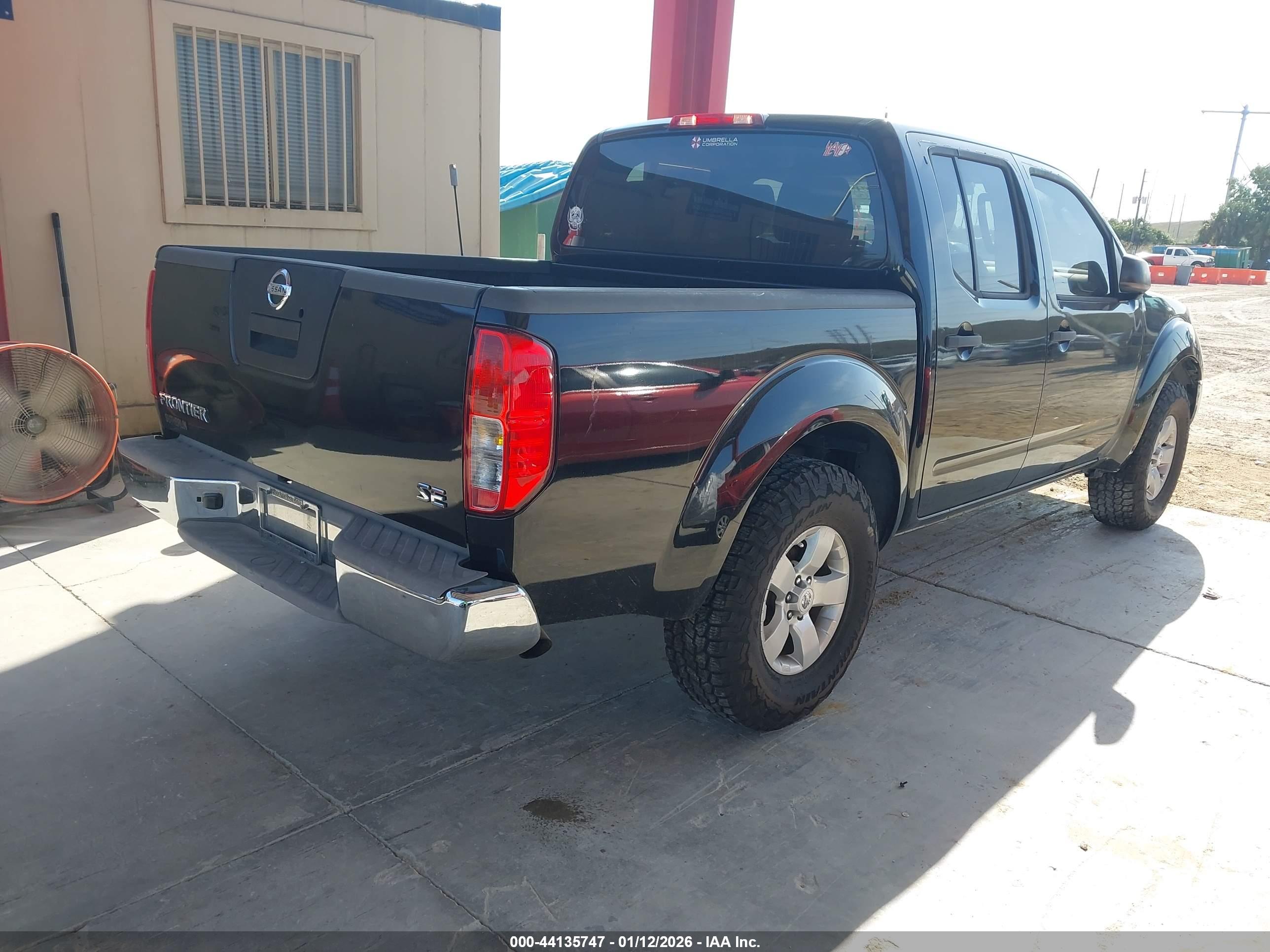 NISSAN FRONTIER image 4
