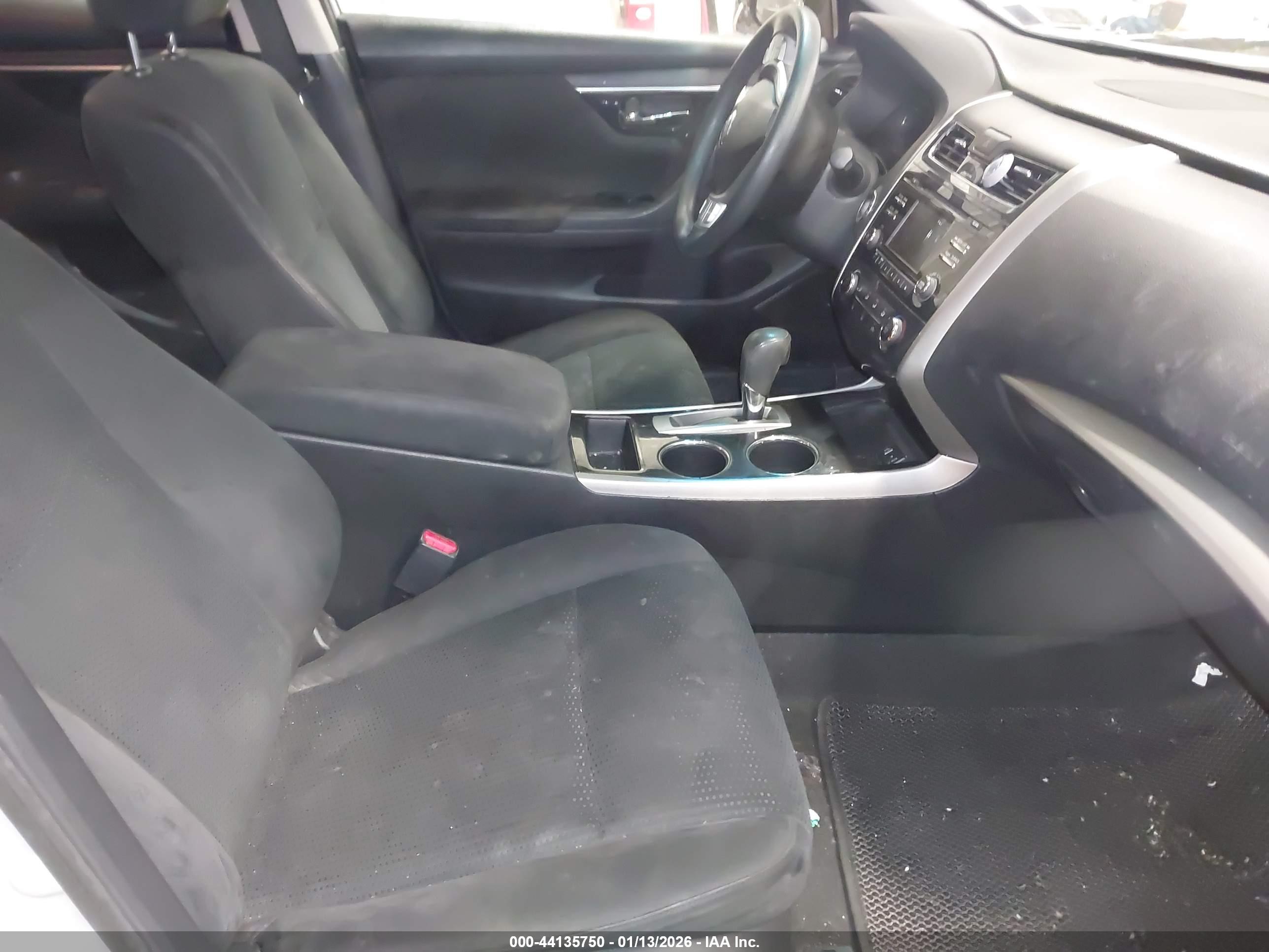 NISSAN ALTIMA image 5