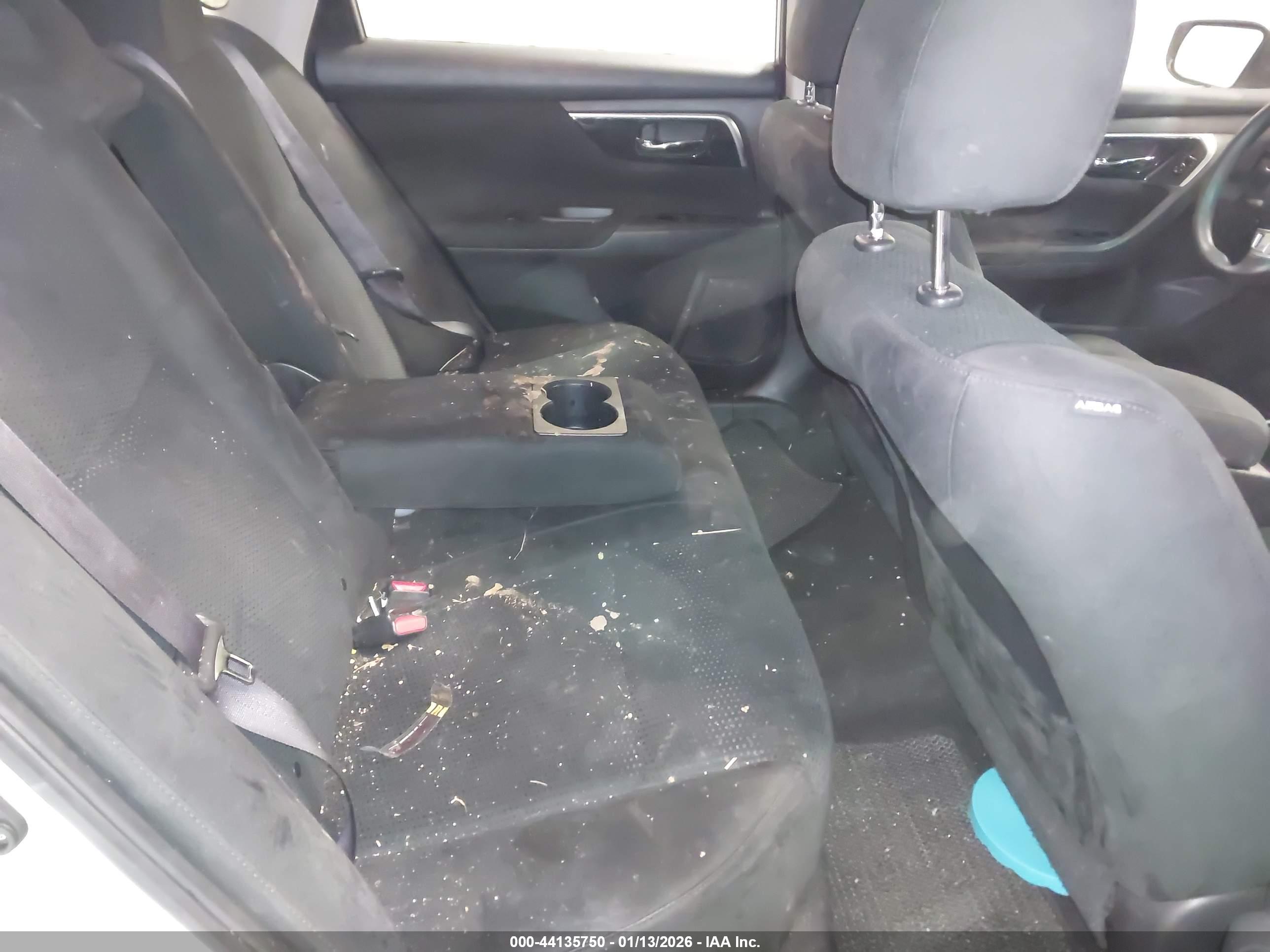 NISSAN ALTIMA image 8