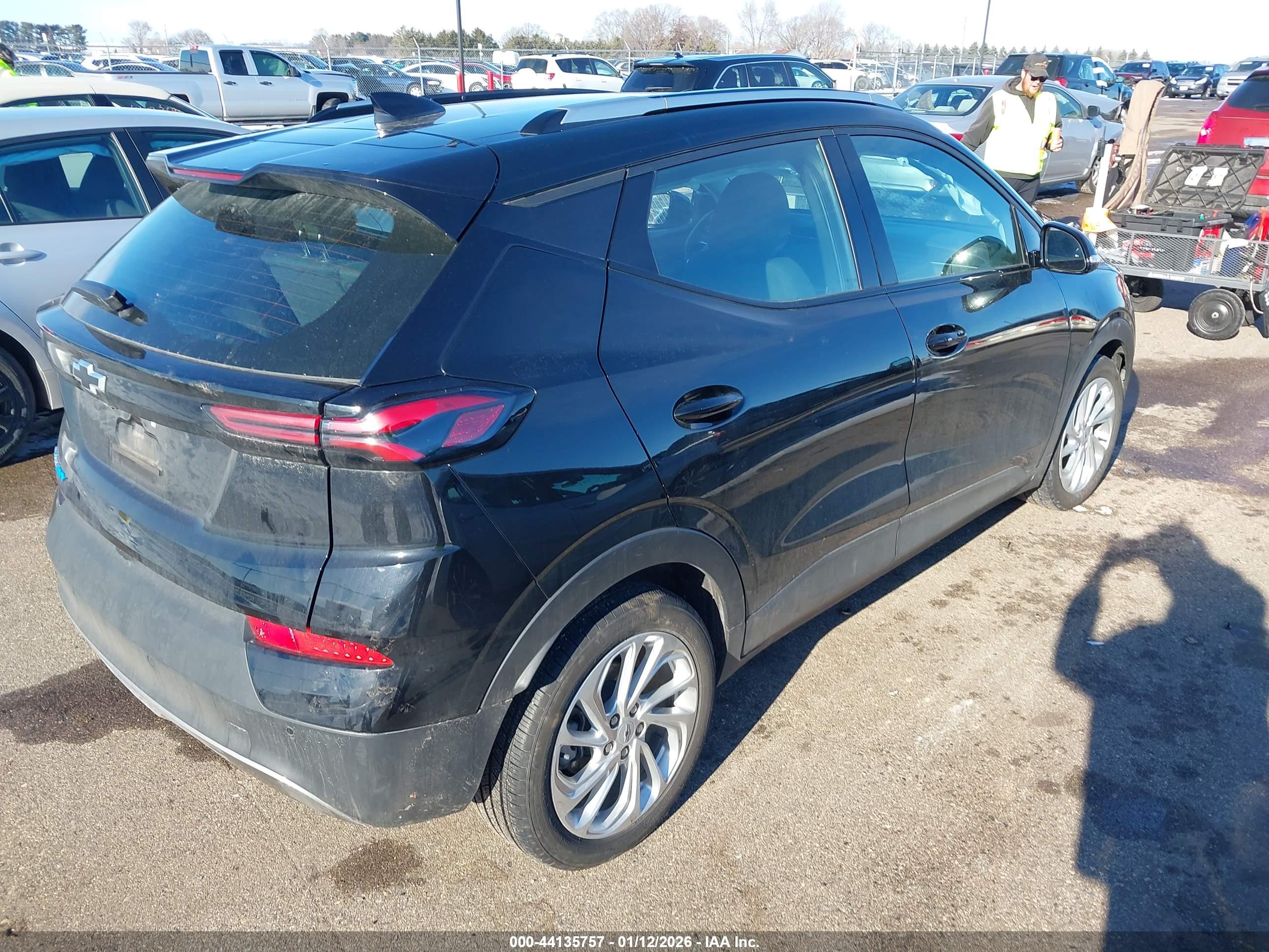 CHEVROLET BOLT image 4
