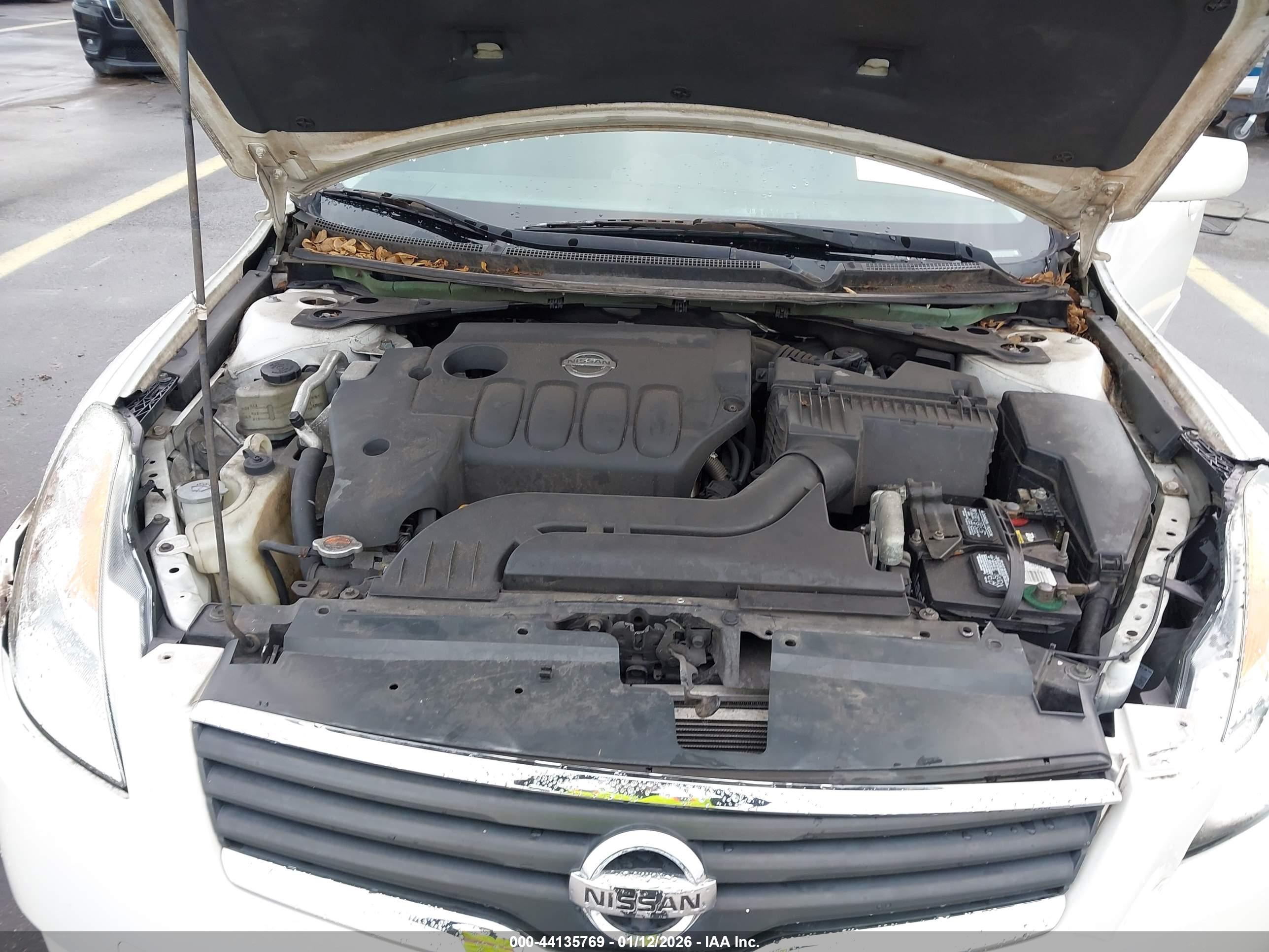 NISSAN ALTIMA image 10