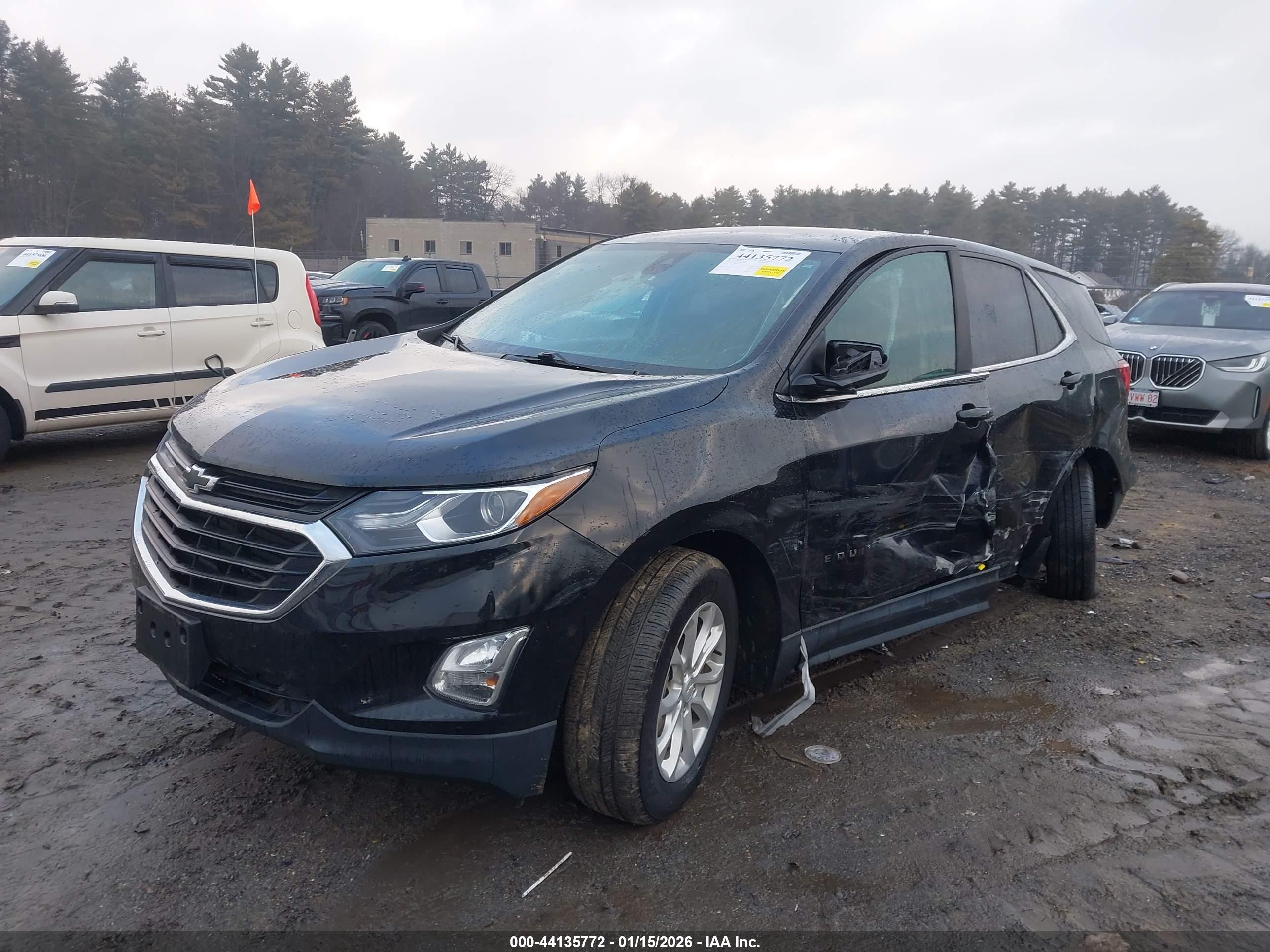 CHEVROLET EQUINOX image 2