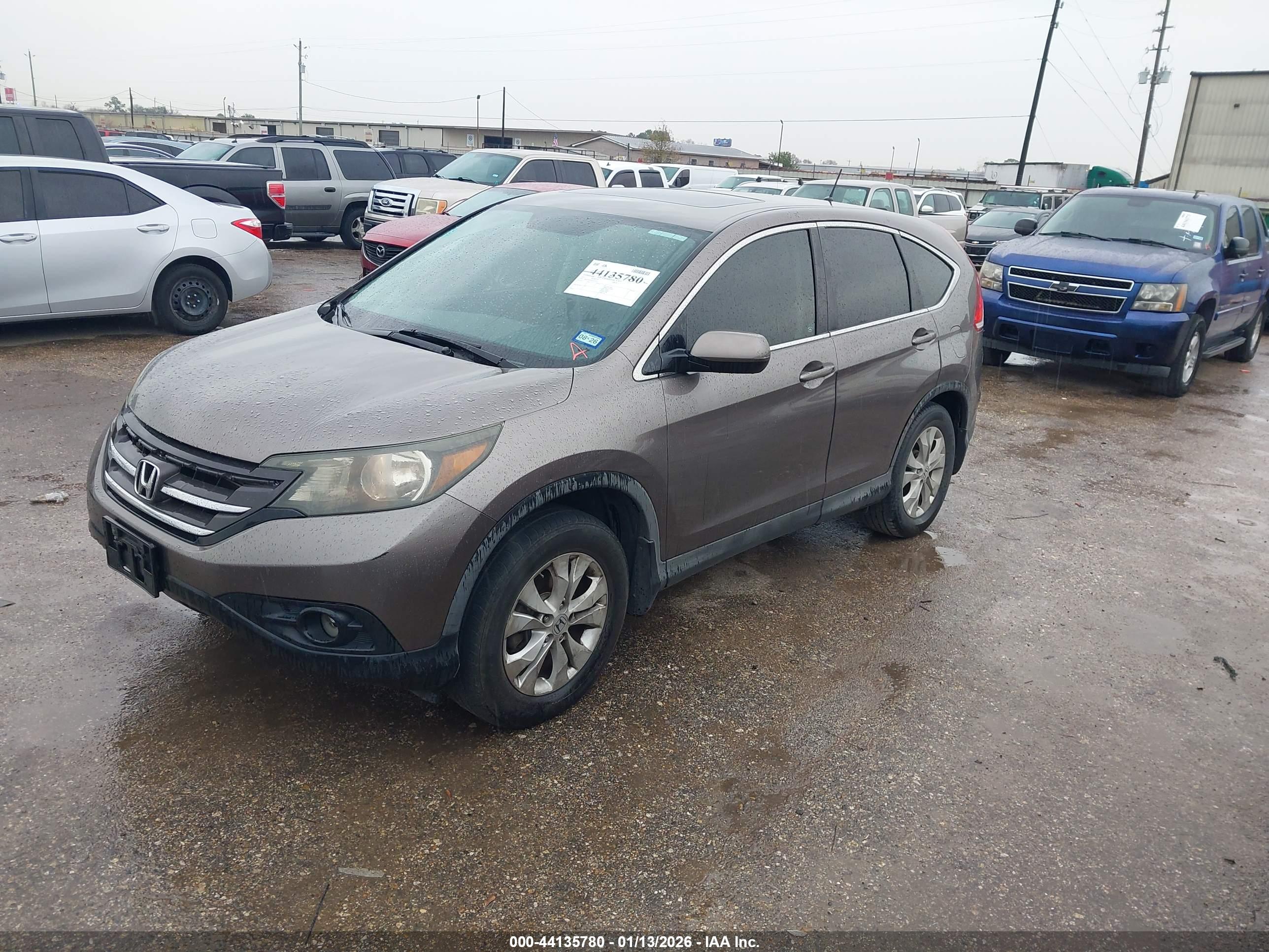 HONDA CR-V image 2