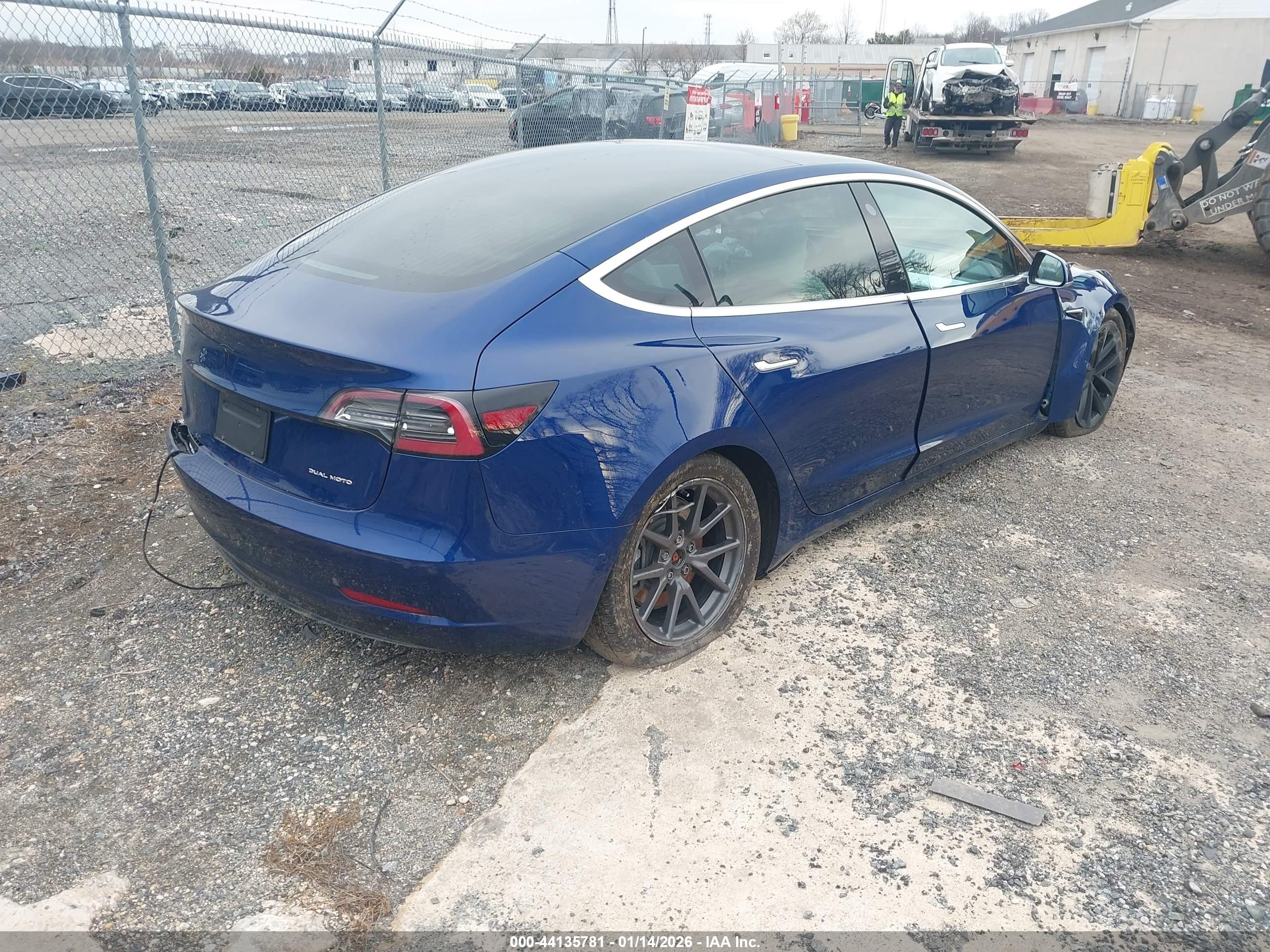 TESLA MODEL image 4