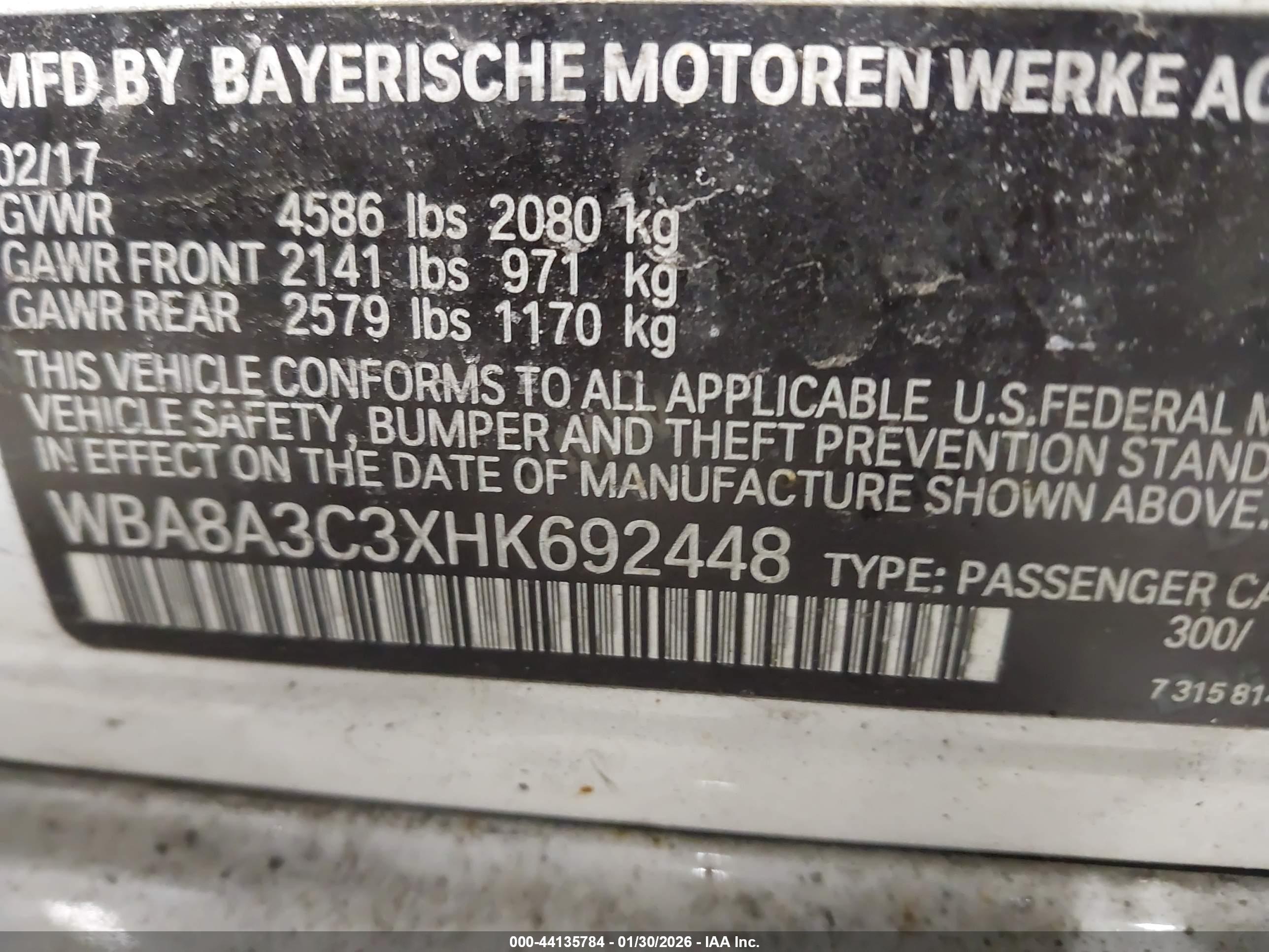BMW 320I image 9