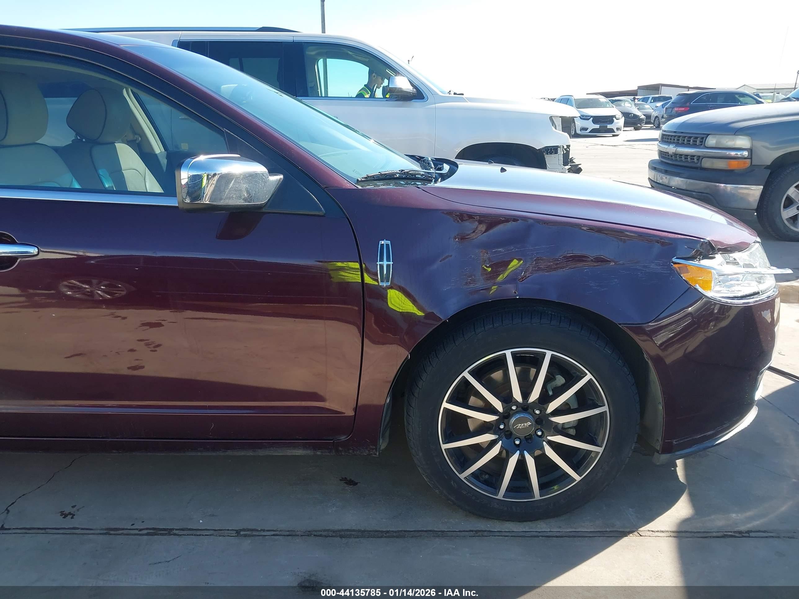 LINCOLN MKZ image 6