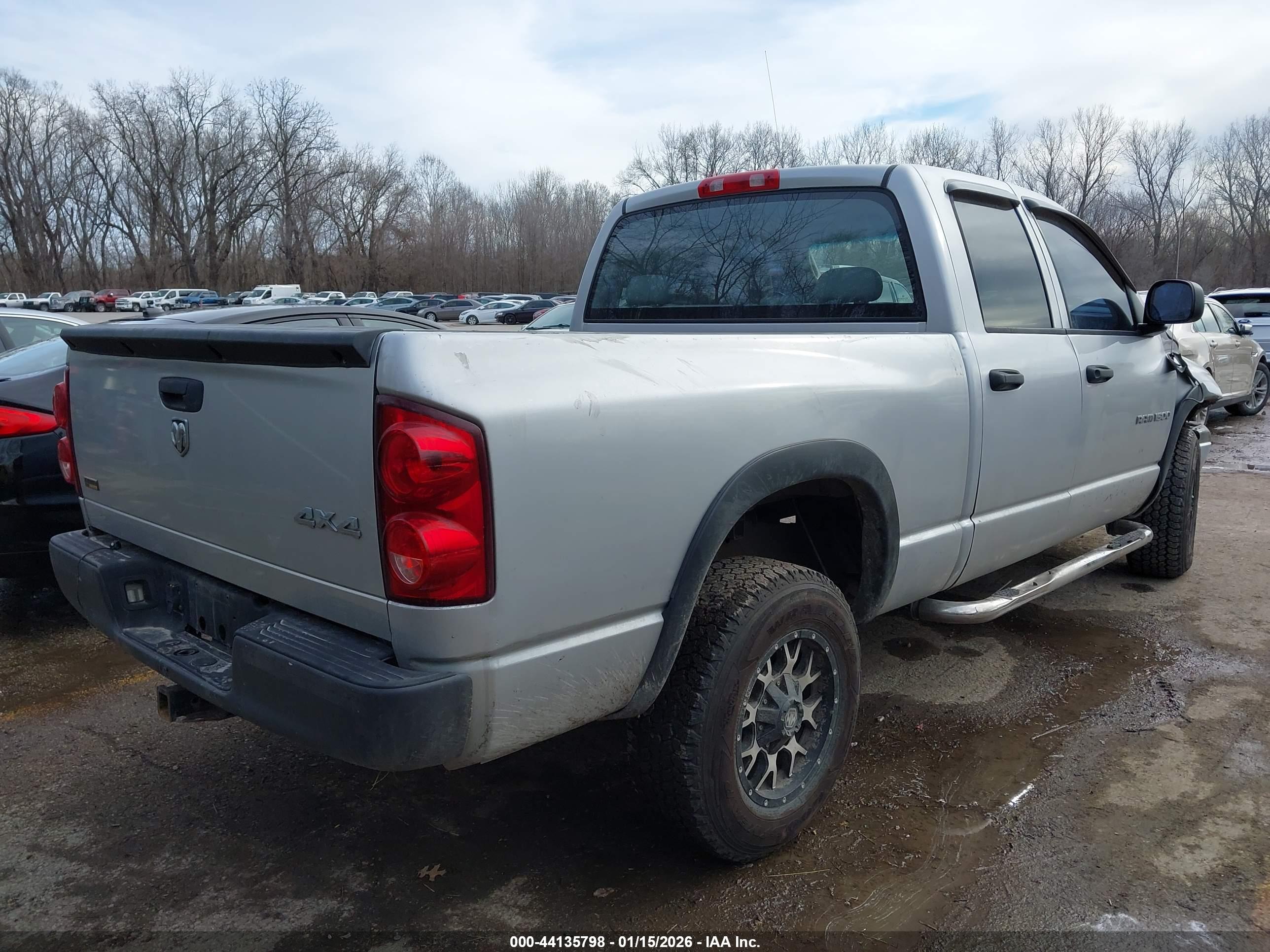 DODGE RAM image 4
