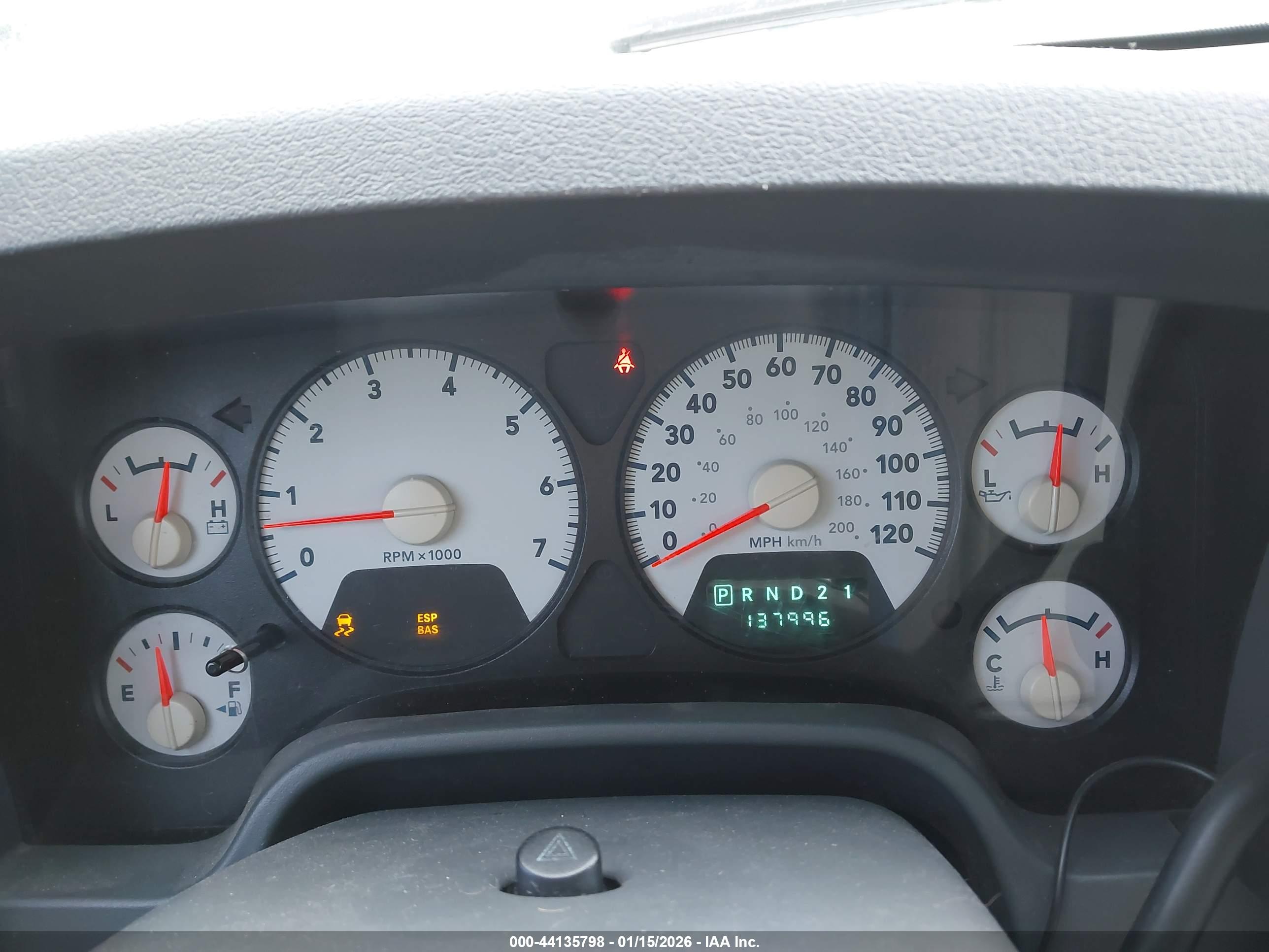 DODGE RAM image 7