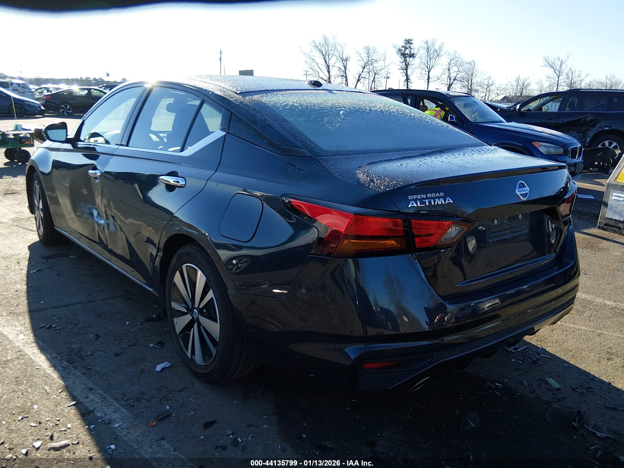 NISSAN ALTIMA image 3