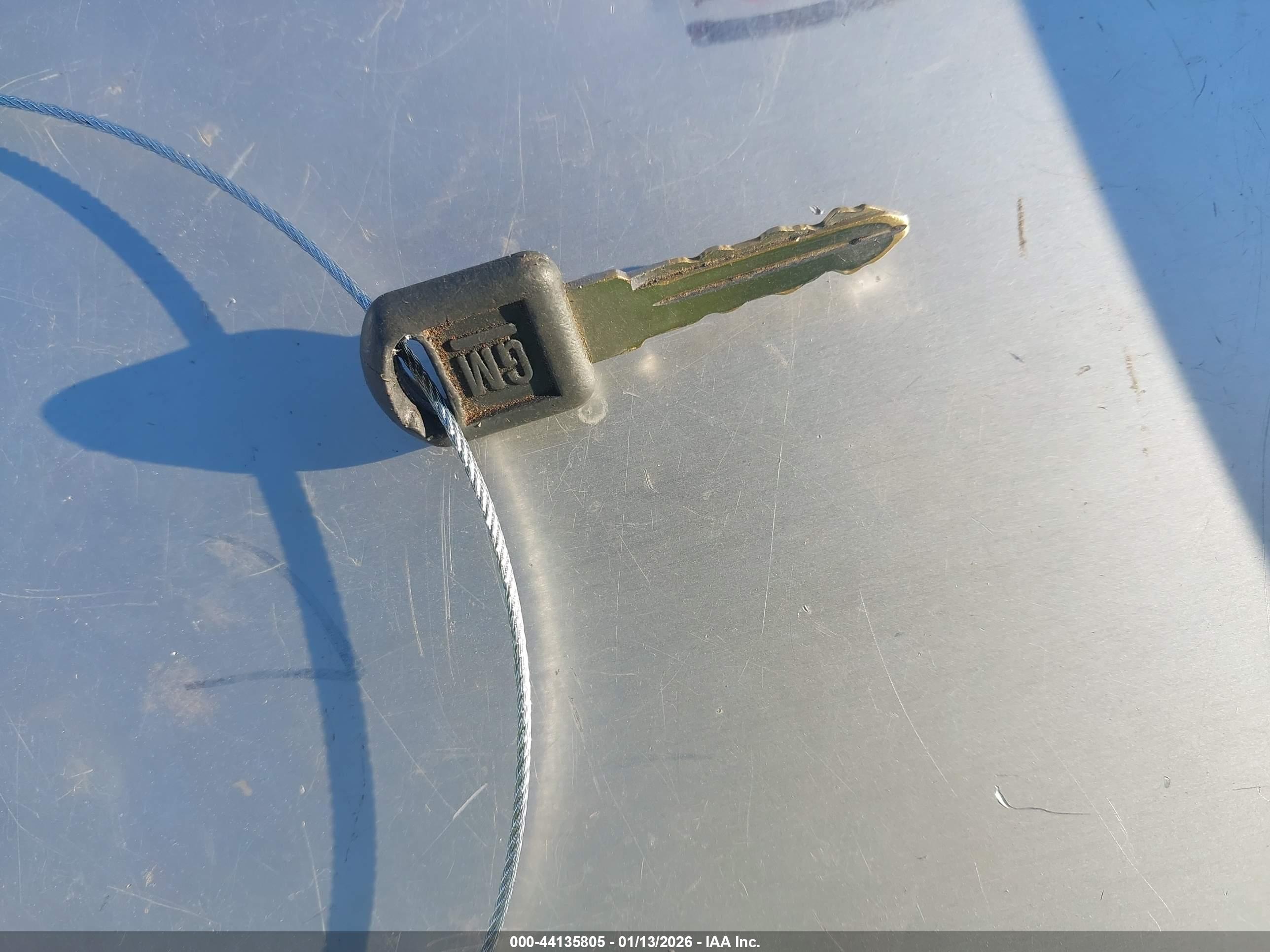 GMC SONOMA image 11