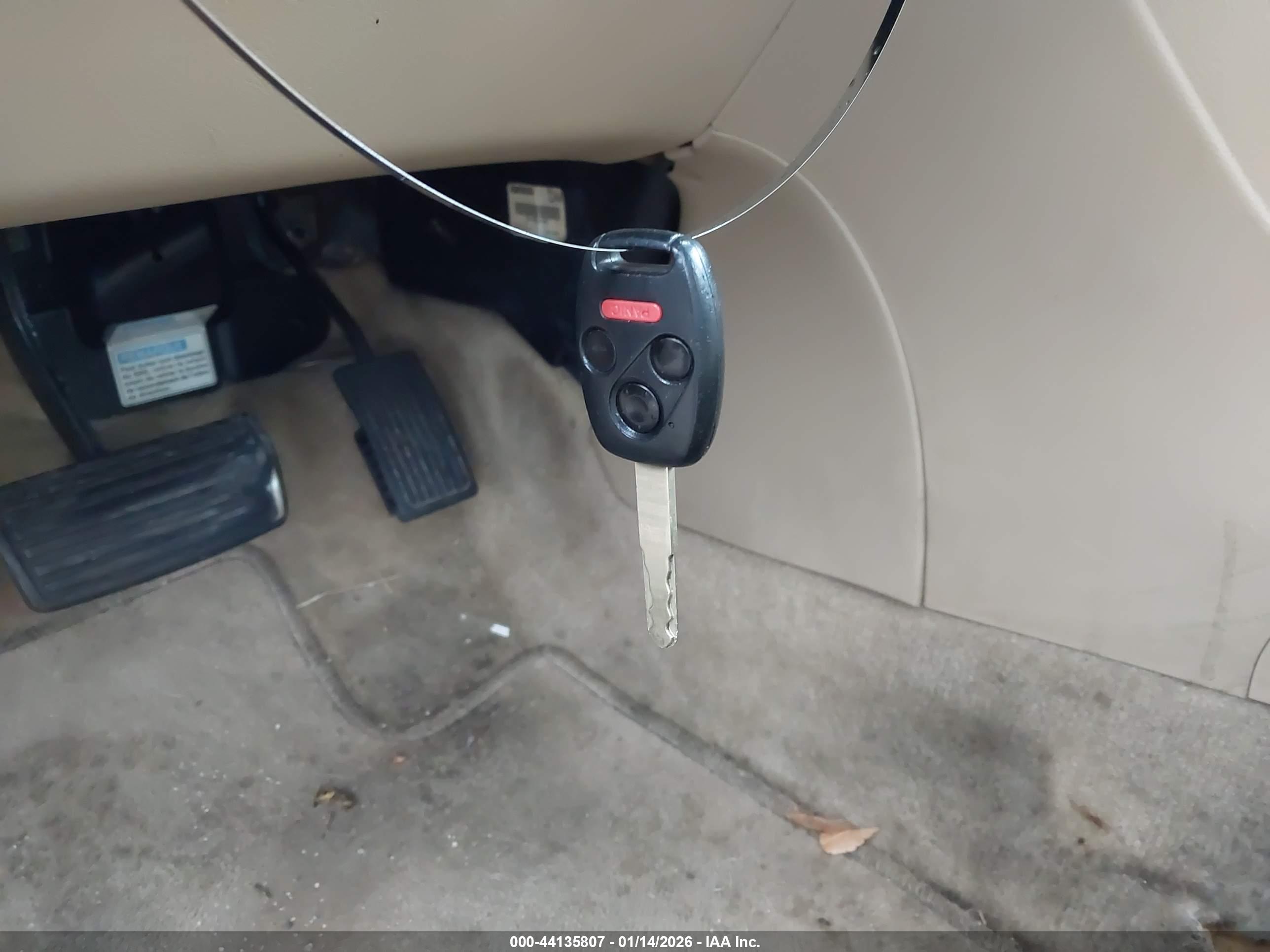 HONDA ACCORD image 11