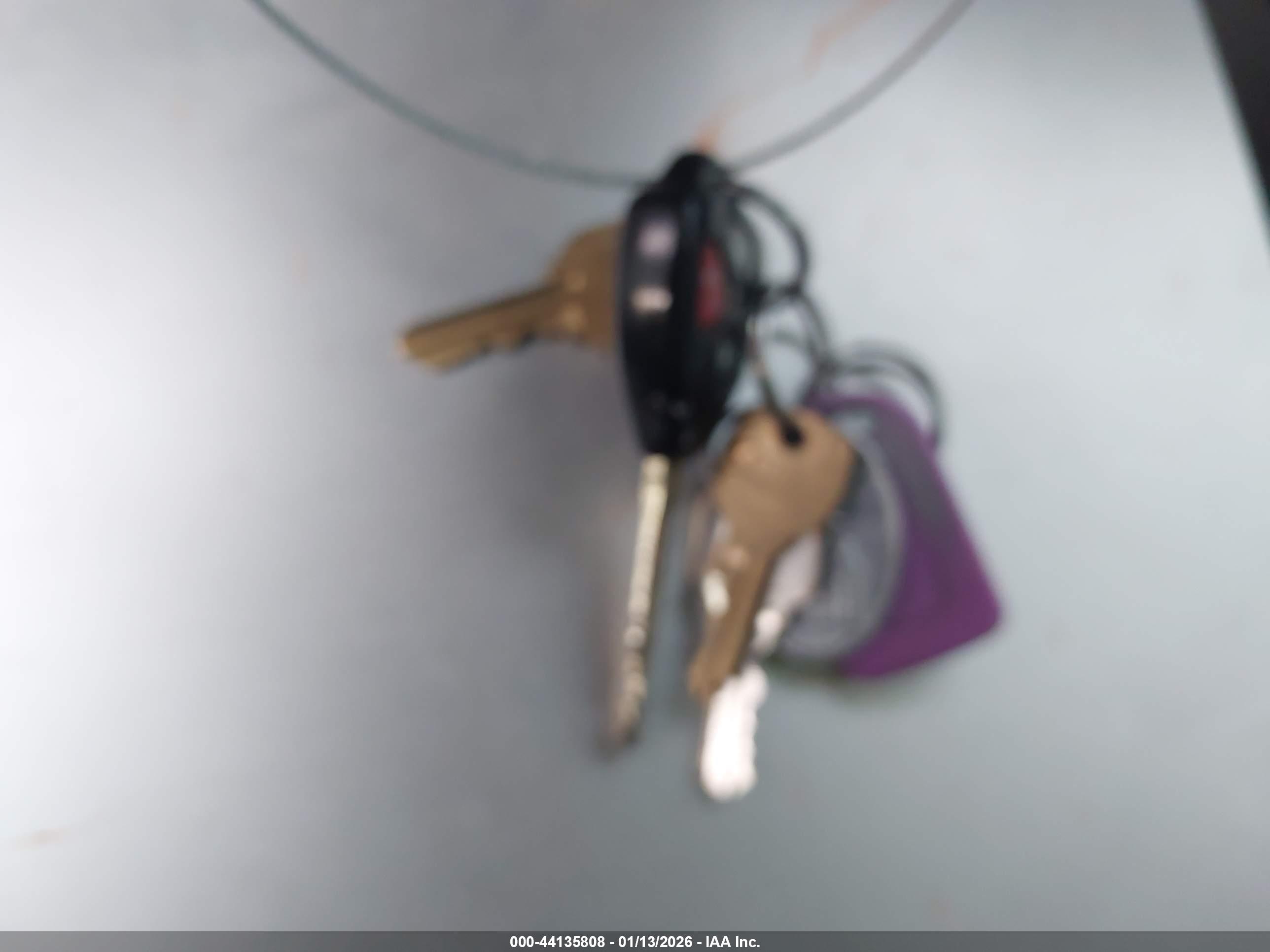 TOYOTA RAV4 image 11