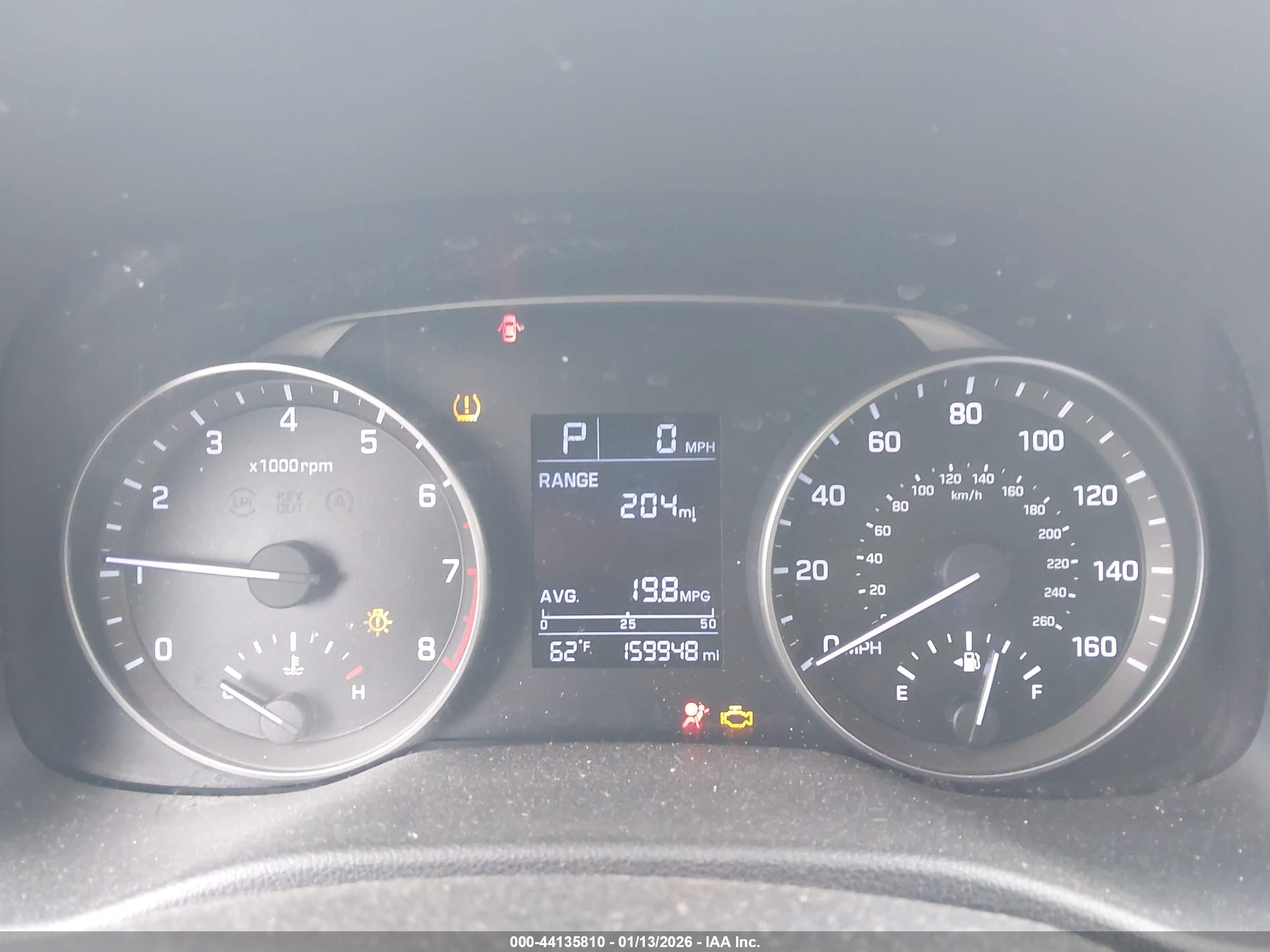 HYUNDAI ELANTRA image 7