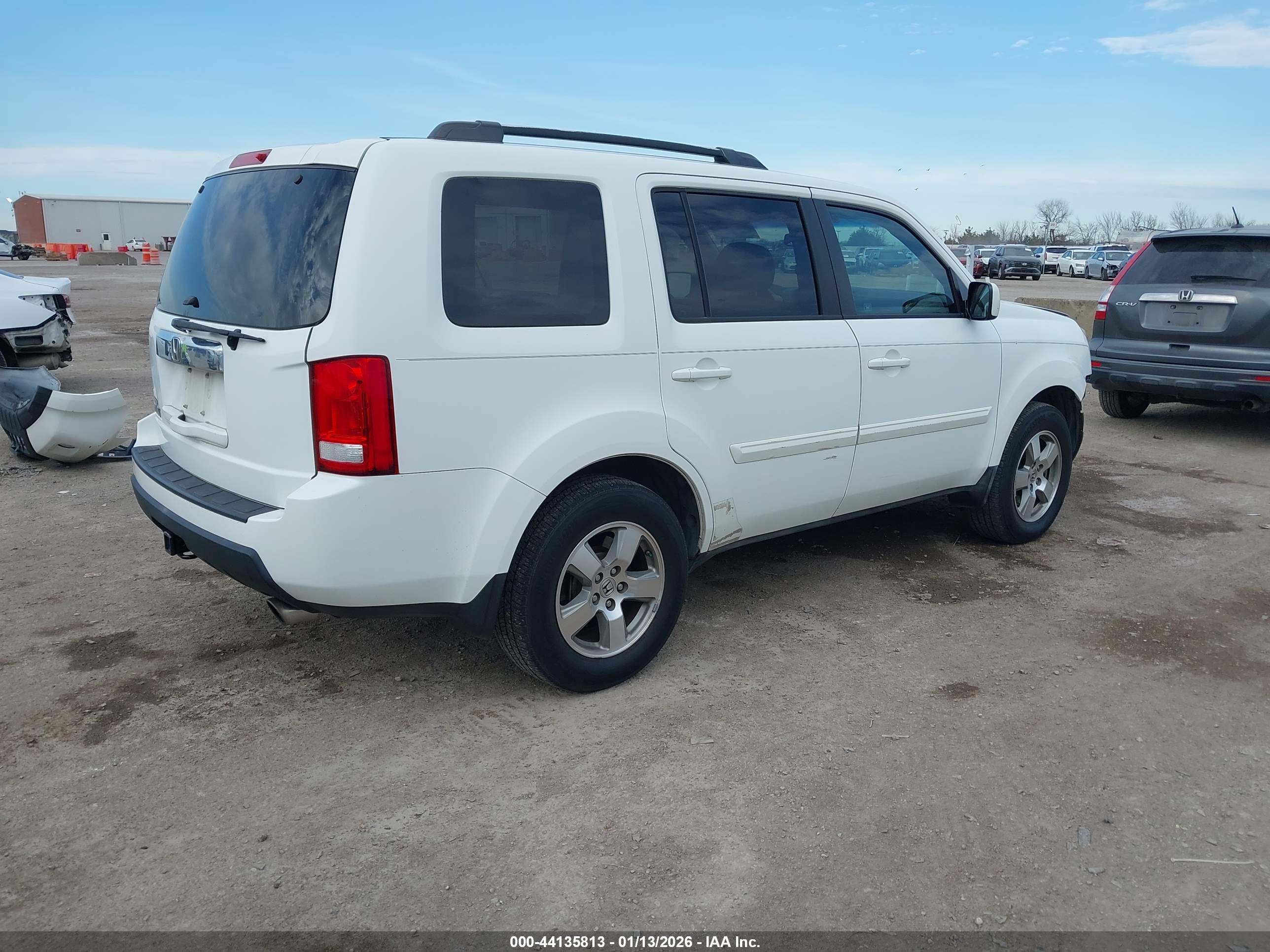 HONDA PILOT image 4