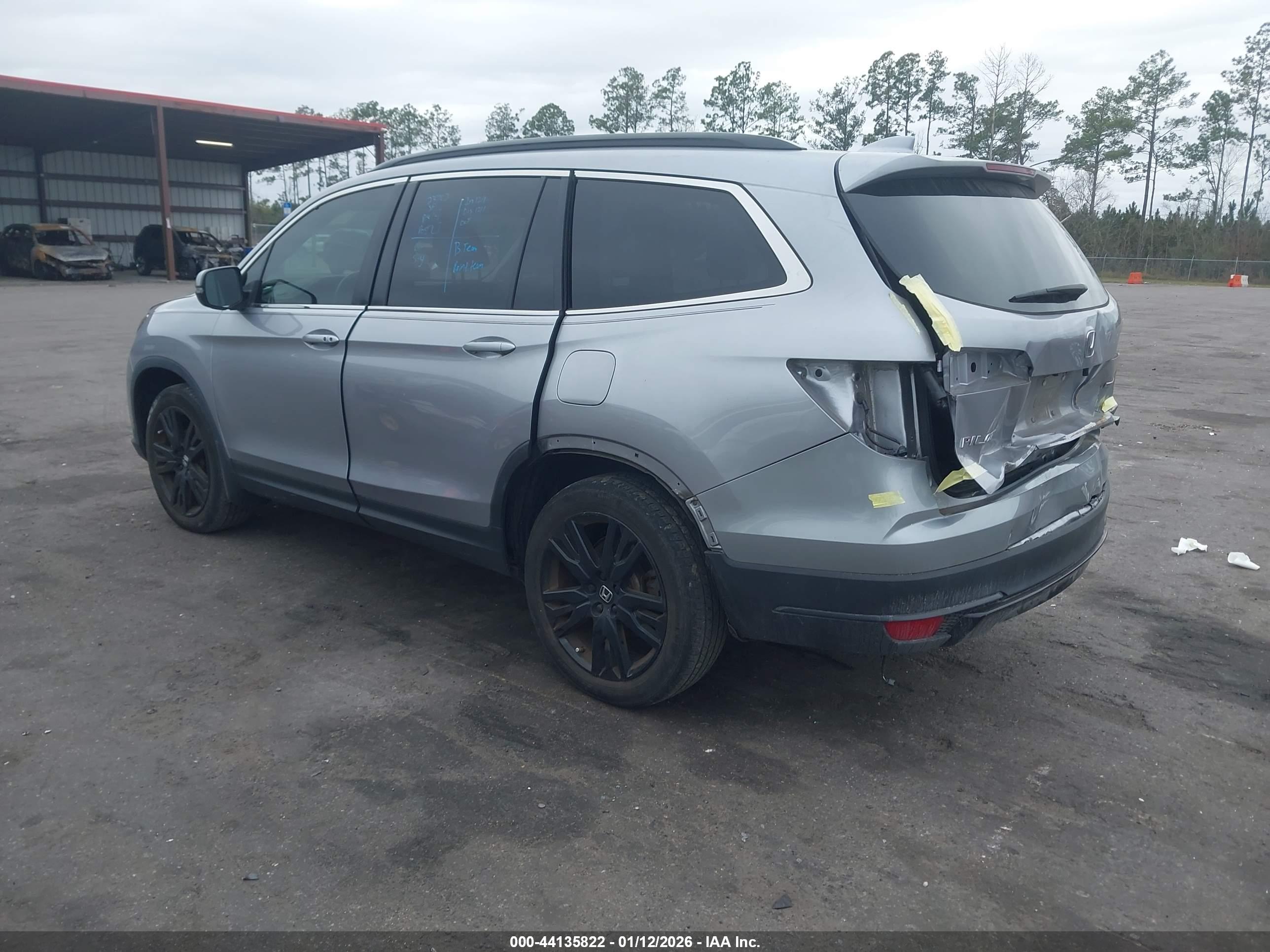 HONDA PILOT image 3
