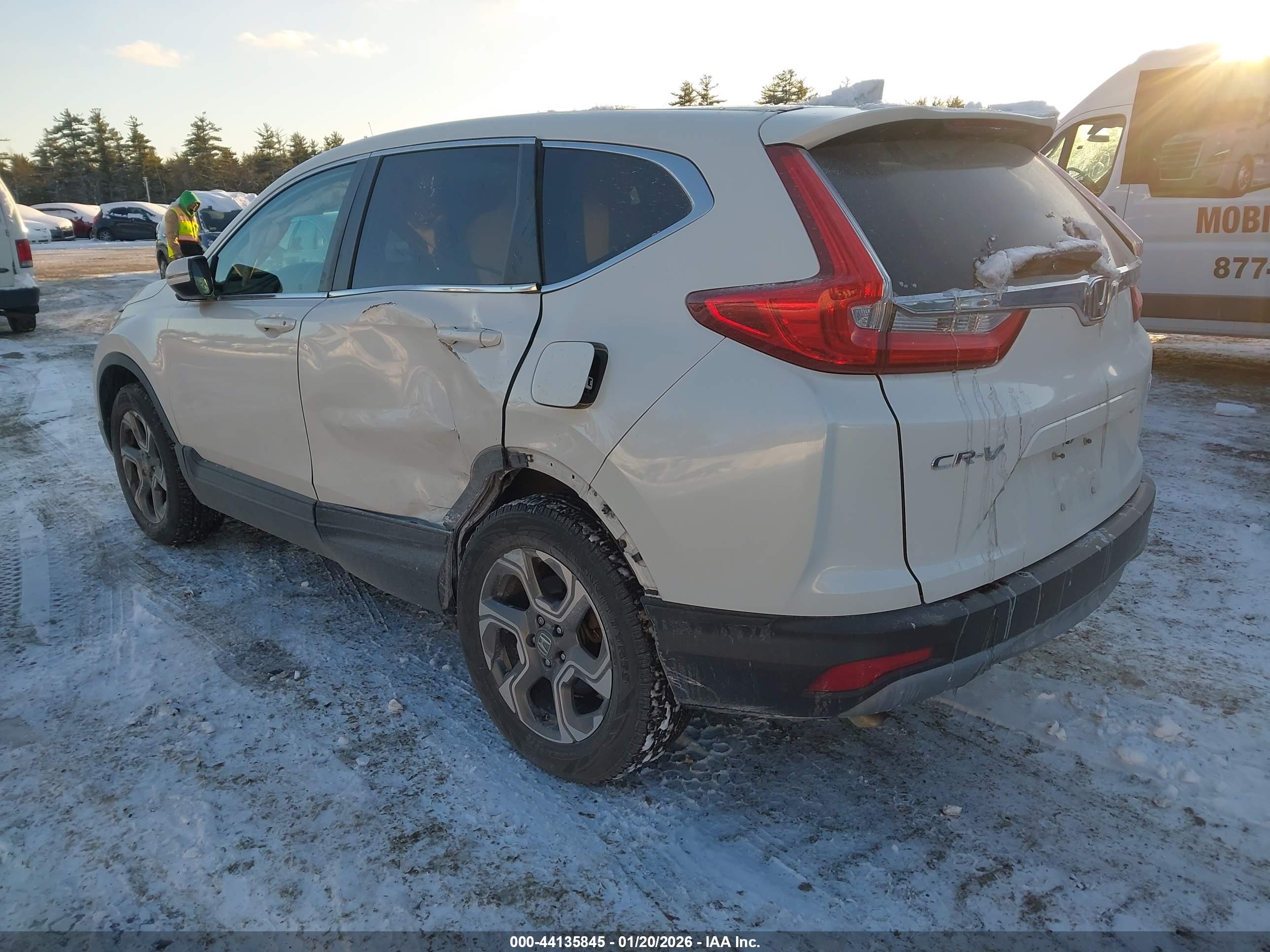 HONDA CR-V image 3