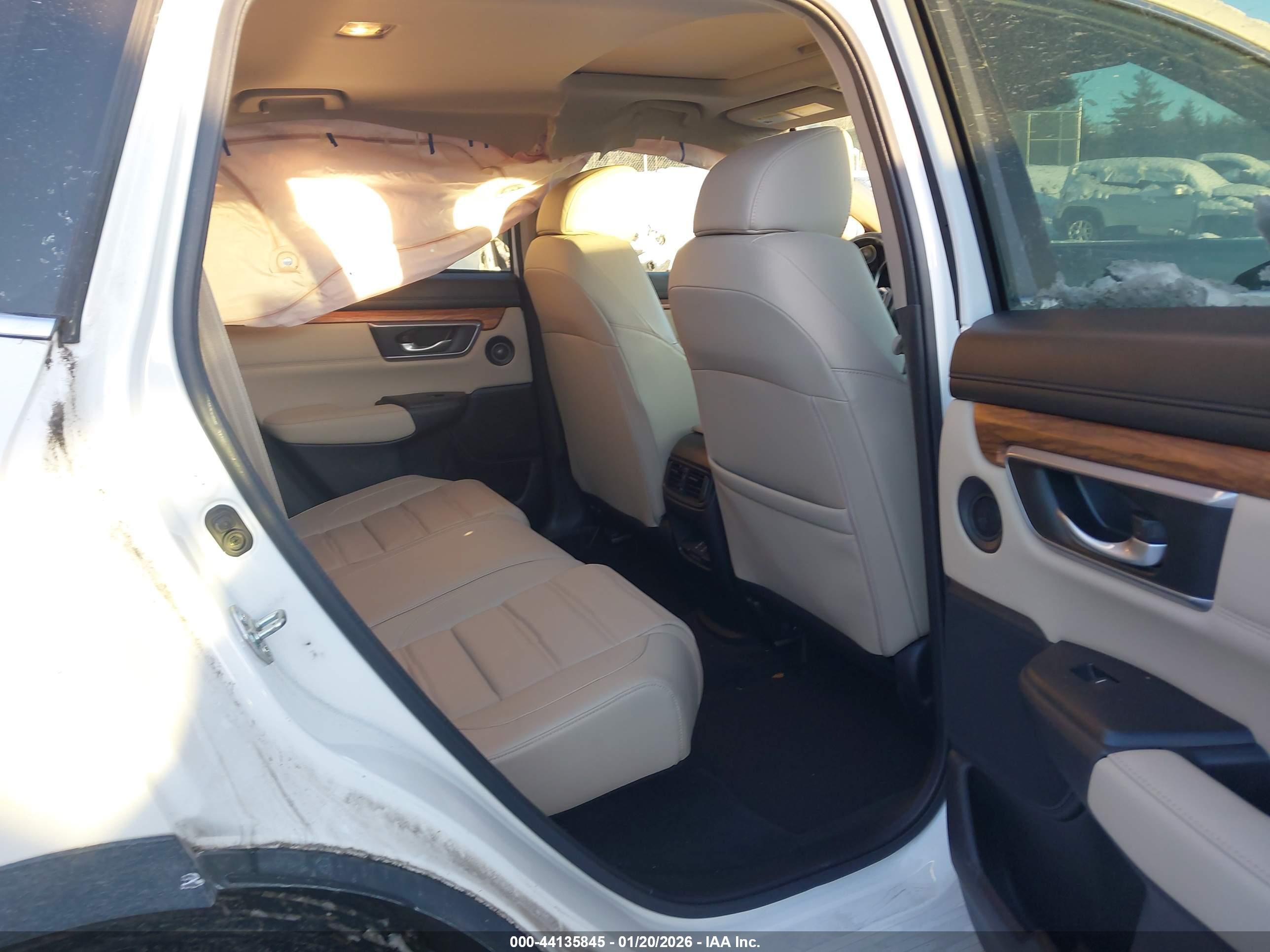 HONDA CR-V image 8