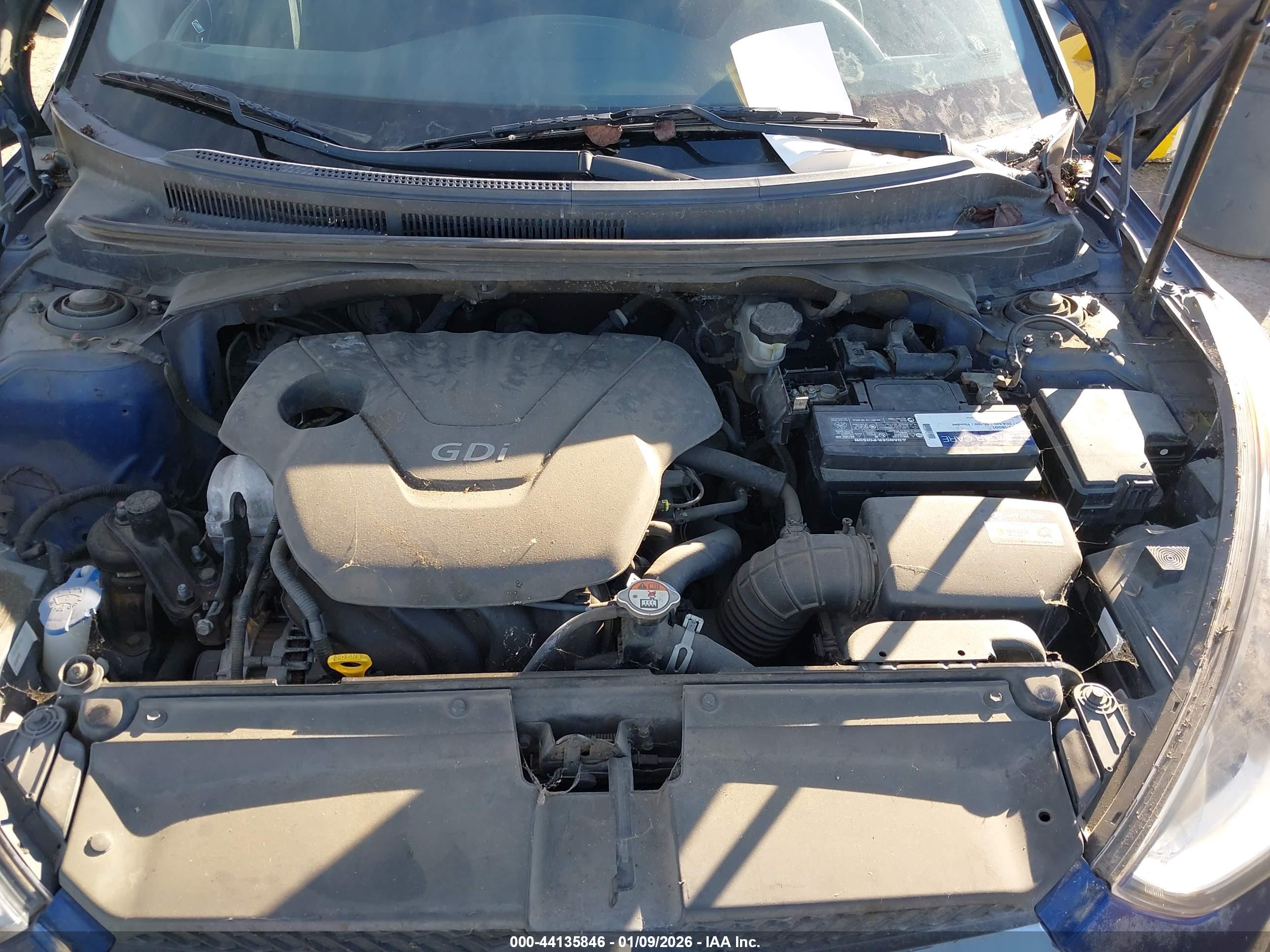 HYUNDAI VELOSTER image 10